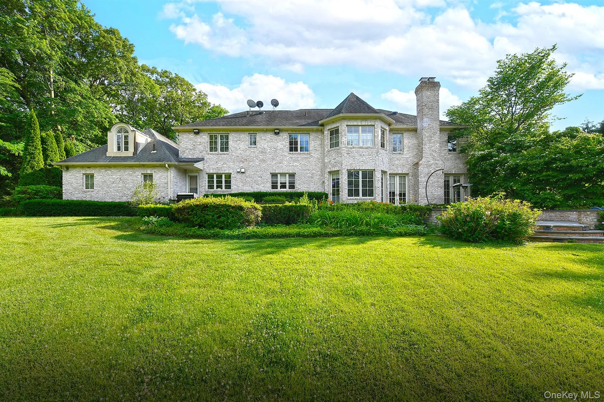 14 Norgate Road, Oyster Bay, NY, 5 Bedrooms Bedrooms, 10 Rooms Rooms,4 BathroomsBathrooms,Residential,For Rent,Norgate,0,1009371 14 Norgate Road, Oyster Bay, NY, 5 Bedrooms Bedrooms, 10 Rooms Rooms,4 BathroomsBathrooms,Residential,For Rent,Norgate,0,1009371