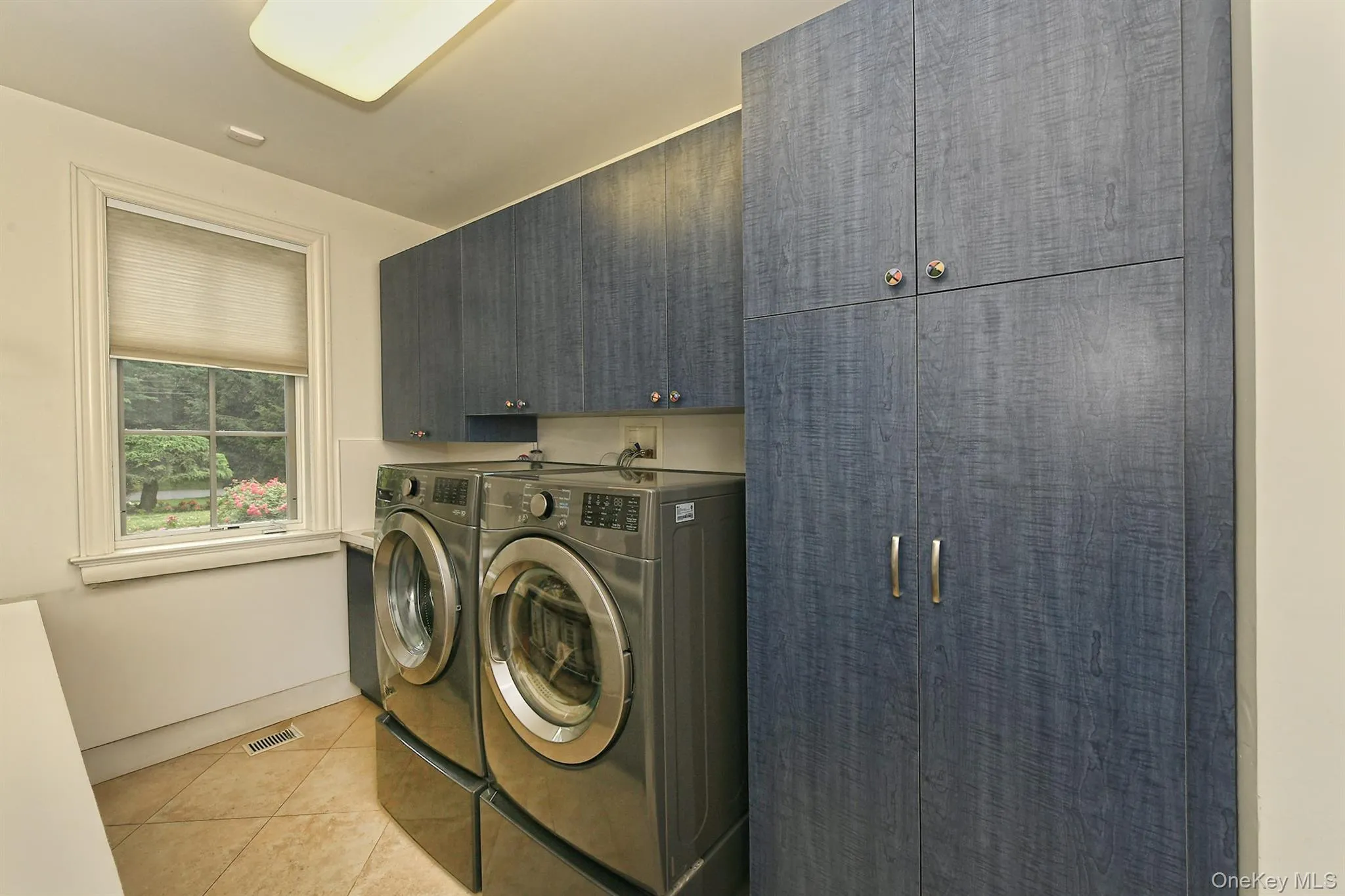 14 Norgate Road, Oyster Bay, NY, 5 Bedrooms Bedrooms, 10 Rooms Rooms,4 BathroomsBathrooms,Residential,For Rent,Norgate,0,1009371 14 Norgate Road, Oyster Bay, NY, 5 Bedrooms Bedrooms, 10 Rooms Rooms,4 BathroomsBathrooms,Residential,For Rent,Norgate,0,1009371