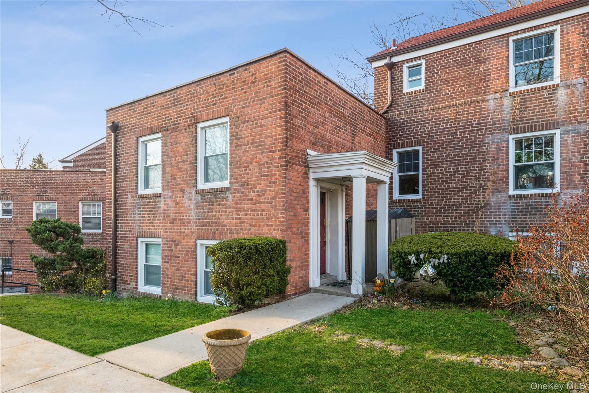 150-67 Village Road, New York, NY, 1 Bedroom Bedrooms, 4 Rooms Rooms,1 BathroomBathrooms,Residential,For Rent,Village,0,1009372 150-67 Village Road, New York, NY, 1 Bedroom Bedrooms, 4 Rooms Rooms,1 BathroomBathrooms,Residential,For Rent,Village,0,1009372