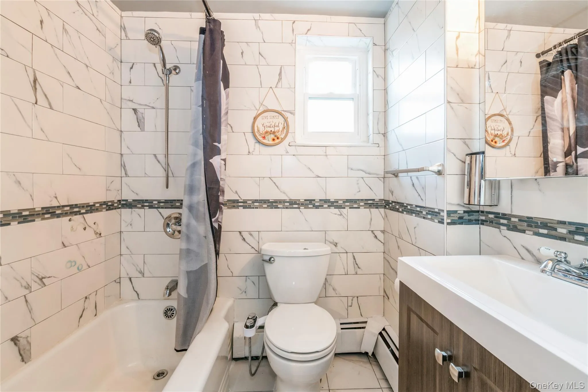 150-67 Village Road, New York, NY, 1 Bedroom Bedrooms, 4 Rooms Rooms,1 BathroomBathrooms,Residential,For Rent,Village,0,1009372 150-67 Village Road, New York, NY, 1 Bedroom Bedrooms, 4 Rooms Rooms,1 BathroomBathrooms,Residential,For Rent,Village,0,1009372