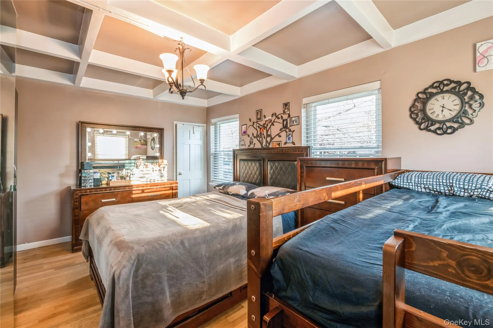 150-67 Village Road, New York, NY, 1 Bedroom Bedrooms, 4 Rooms Rooms,1 BathroomBathrooms,Residential,For Rent,Village,0,1009372 150-67 Village Road, New York, NY, 1 Bedroom Bedrooms, 4 Rooms Rooms,1 BathroomBathrooms,Residential,For Rent,Village,0,1009372