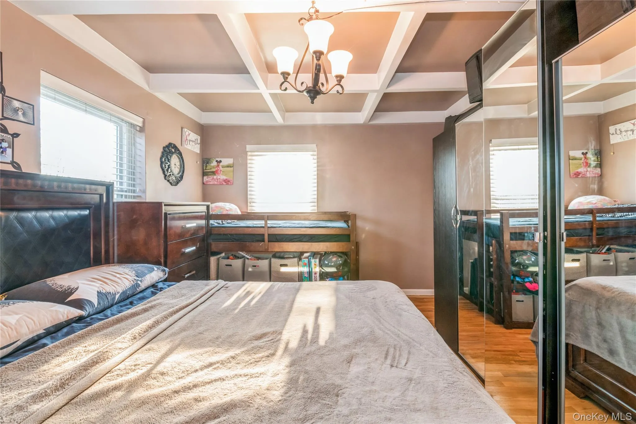 150-67 Village Road, New York, NY, 1 Bedroom Bedrooms, 4 Rooms Rooms,1 BathroomBathrooms,Residential,For Rent,Village,0,1009372 150-67 Village Road, New York, NY, 1 Bedroom Bedrooms, 4 Rooms Rooms,1 BathroomBathrooms,Residential,For Rent,Village,0,1009372