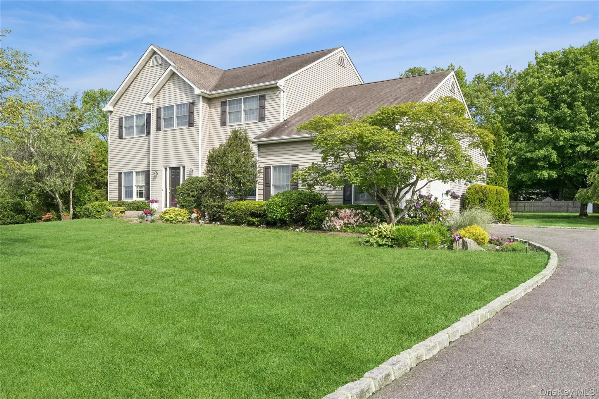 3 Naomi Court, Huntington, NY, 5 Bedrooms Bedrooms, 11 Rooms Rooms,4 BathroomsBathrooms,Residential,For Rent,Naomi,0,1009376 3 Naomi Court, Huntington, NY, 5 Bedrooms Bedrooms, 11 Rooms Rooms,4 BathroomsBathrooms,Residential,For Rent,Naomi,0,1009376