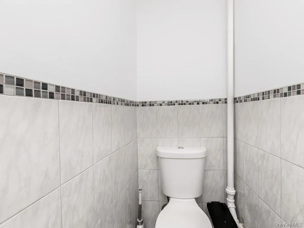 636 219th Street, New York, NY, 2 Bedrooms Bedrooms, 7 Rooms Rooms,2 BathroomsBathrooms,Residential,For Rent,219th,0,1009378 636 219th Street, New York, NY, 2 Bedrooms Bedrooms, 7 Rooms Rooms,2 BathroomsBathrooms,Residential,For Rent,219th,0,1009378