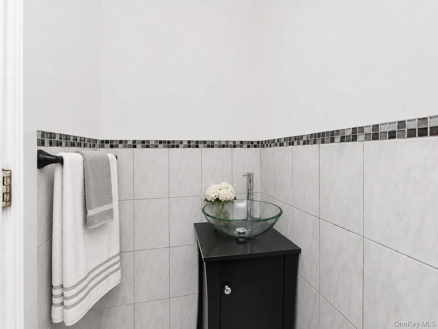 636 219th Street, New York, NY, 2 Bedrooms Bedrooms, 7 Rooms Rooms,2 BathroomsBathrooms,Residential,For Rent,219th,0,1009378 636 219th Street, New York, NY, 2 Bedrooms Bedrooms, 7 Rooms Rooms,2 BathroomsBathrooms,Residential,For Rent,219th,0,1009378
