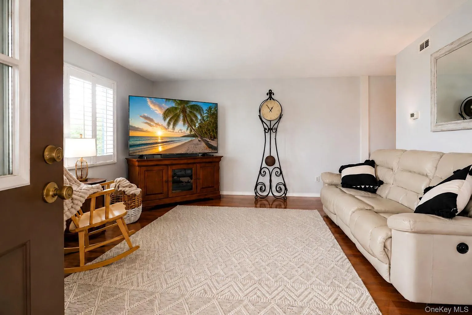 350 Water Street, Newburgh (city), NY, 2 Bedrooms Bedrooms, 5 Rooms Rooms,1 BathroomBathrooms,Residential,For Rent,Water,0,1009381 350 Water Street, Newburgh (city), NY, 2 Bedrooms Bedrooms, 5 Rooms Rooms,1 BathroomBathrooms,Residential,For Rent,Water,0,1009381