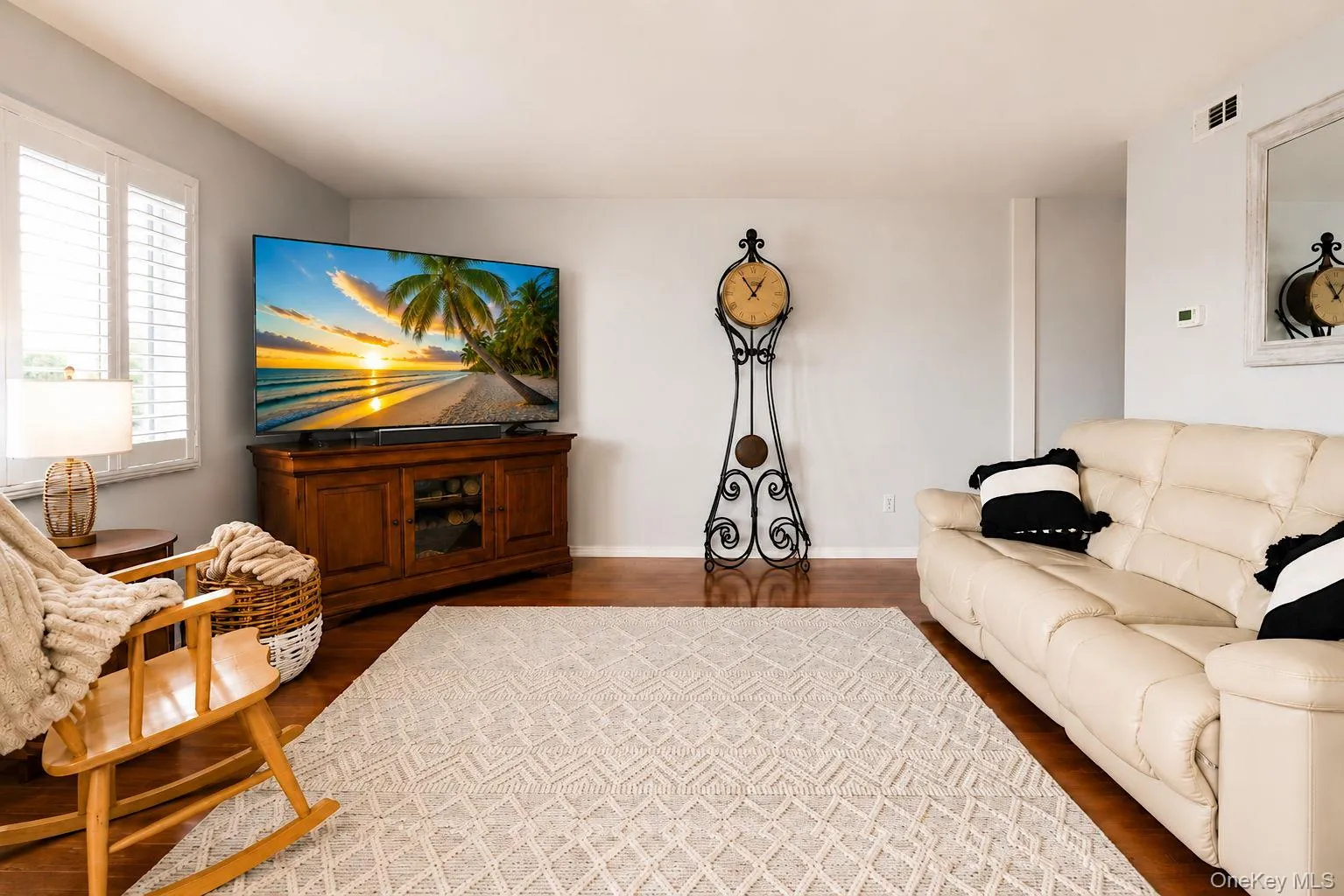 350 Water Street, Newburgh (city), NY, 2 Bedrooms Bedrooms, 5 Rooms Rooms,1 BathroomBathrooms,Residential,For Rent,Water,0,1009381 350 Water Street, Newburgh (city), NY, 2 Bedrooms Bedrooms, 5 Rooms Rooms,1 BathroomBathrooms,Residential,For Rent,Water,0,1009381