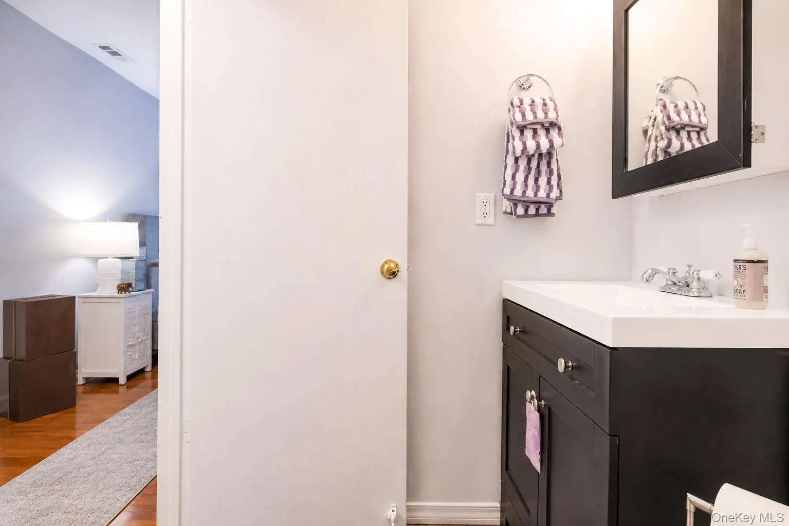 350 Water Street, Newburgh (city), NY, 2 Bedrooms Bedrooms, 5 Rooms Rooms,1 BathroomBathrooms,Residential,For Rent,Water,0,1009381 350 Water Street, Newburgh (city), NY, 2 Bedrooms Bedrooms, 5 Rooms Rooms,1 BathroomBathrooms,Residential,For Rent,Water,0,1009381