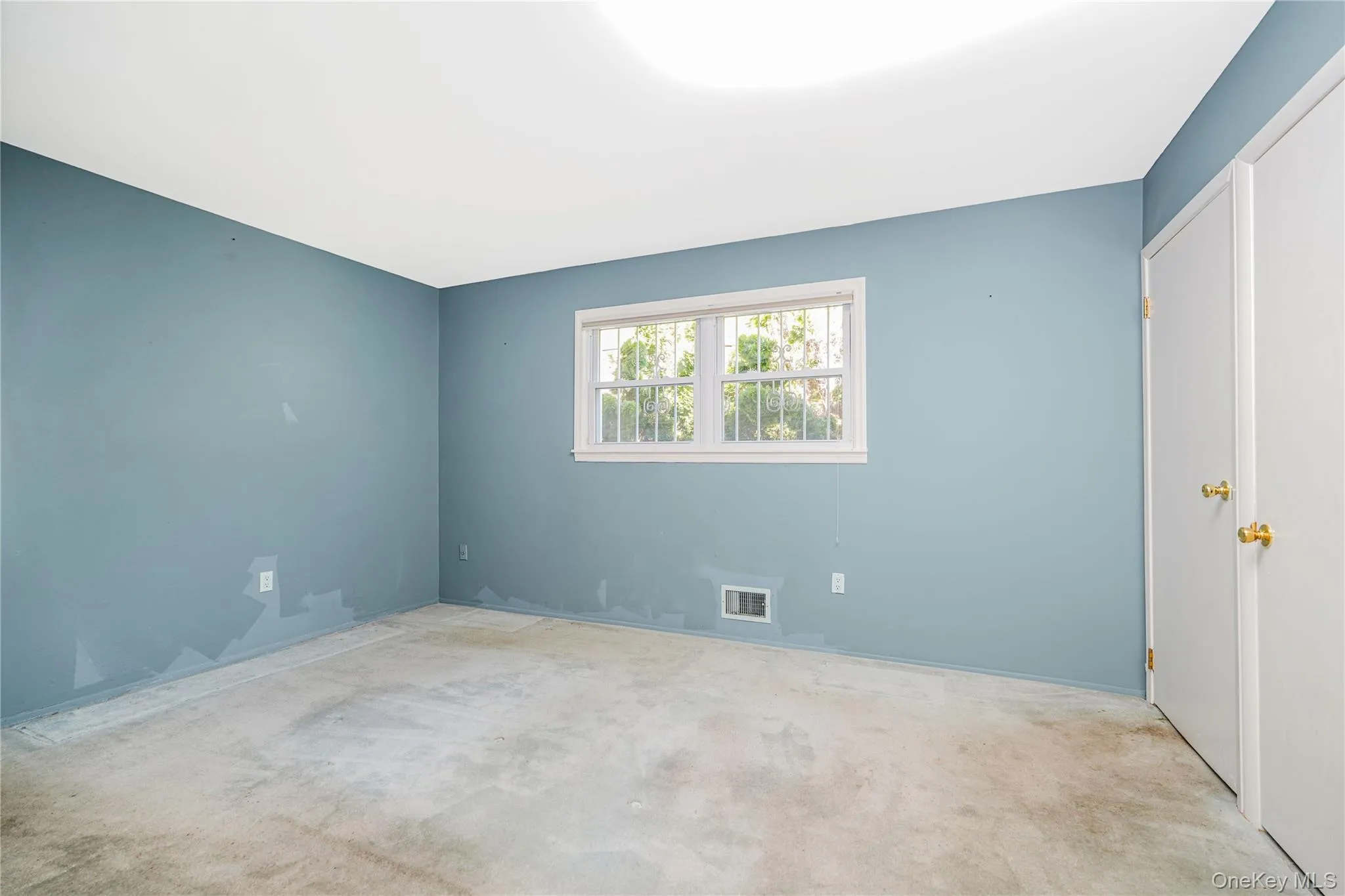 215 Coverly Avenue, New York, NY, 4 Bedrooms Bedrooms, 8 Rooms Rooms,3 BathroomsBathrooms,Residential,For Rent,Coverly,0,1009383 215 Coverly Avenue, New York, NY, 4 Bedrooms Bedrooms, 8 Rooms Rooms,3 BathroomsBathrooms,Residential,For Rent,Coverly,0,1009383