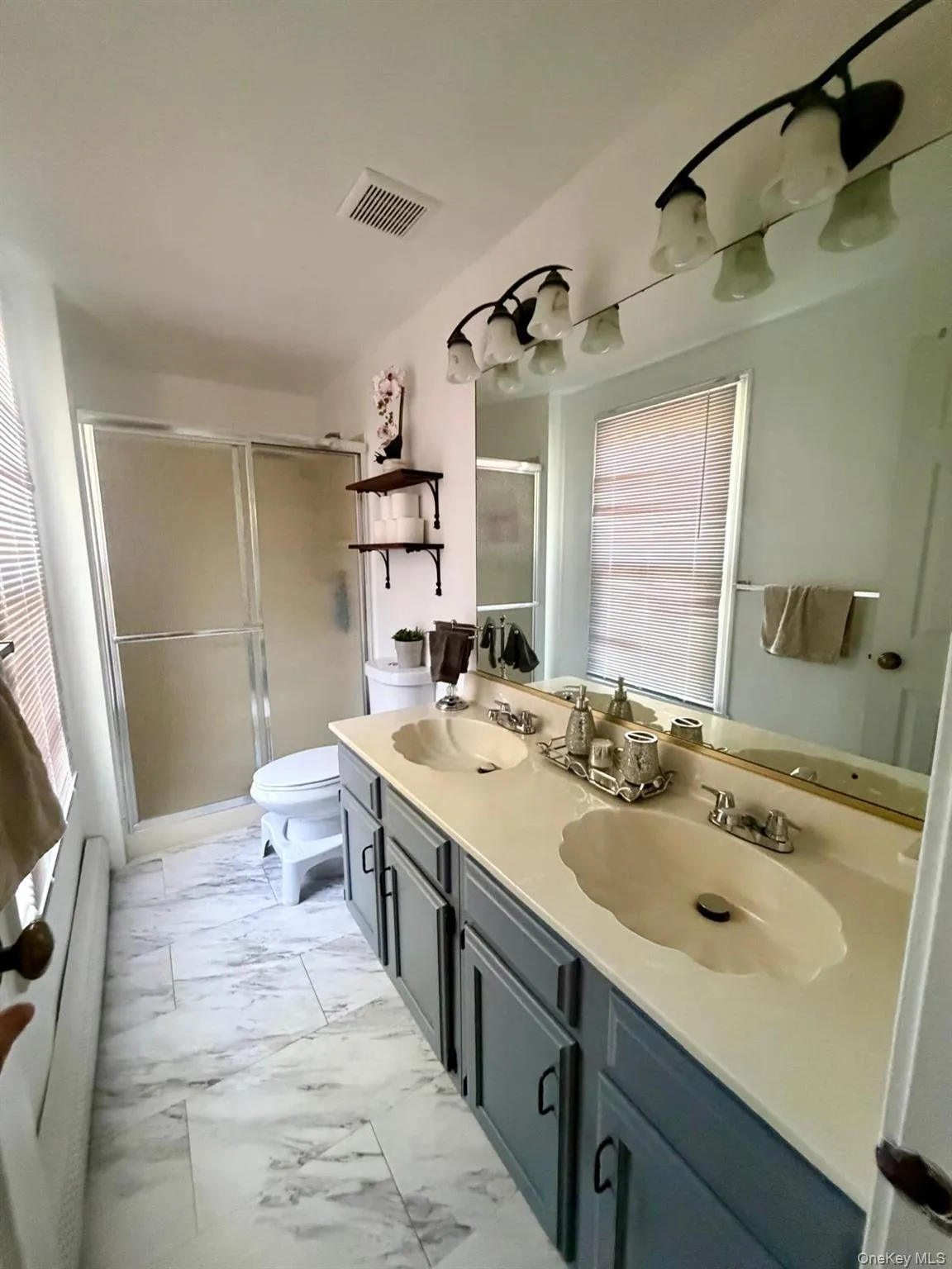 60 Grant Street, Ramapo, NY, 4 Bedrooms Bedrooms, 12 Rooms Rooms,2 BathroomsBathrooms,Residential,For Rent,Grant,0,1009388 60 Grant Street, Ramapo, NY, 4 Bedrooms Bedrooms, 12 Rooms Rooms,2 BathroomsBathrooms,Residential,For Rent,Grant,0,1009388
