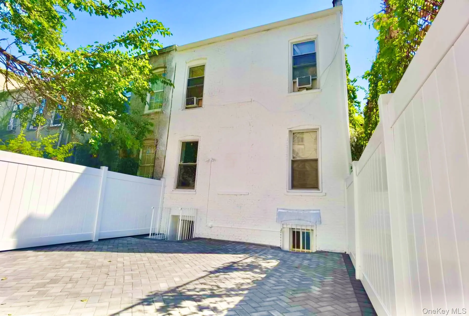 612 Jerome Street, New York, NY, 1 Bedroom Bedrooms, 3 Rooms Rooms,1 BathroomBathrooms,Residential Lease,For Rent,Jerome,0,1009395 612 Jerome Street, New York, NY, 1 Bedroom Bedrooms, 3 Rooms Rooms,1 BathroomBathrooms,Residential Lease,For Rent,Jerome,0,1009395