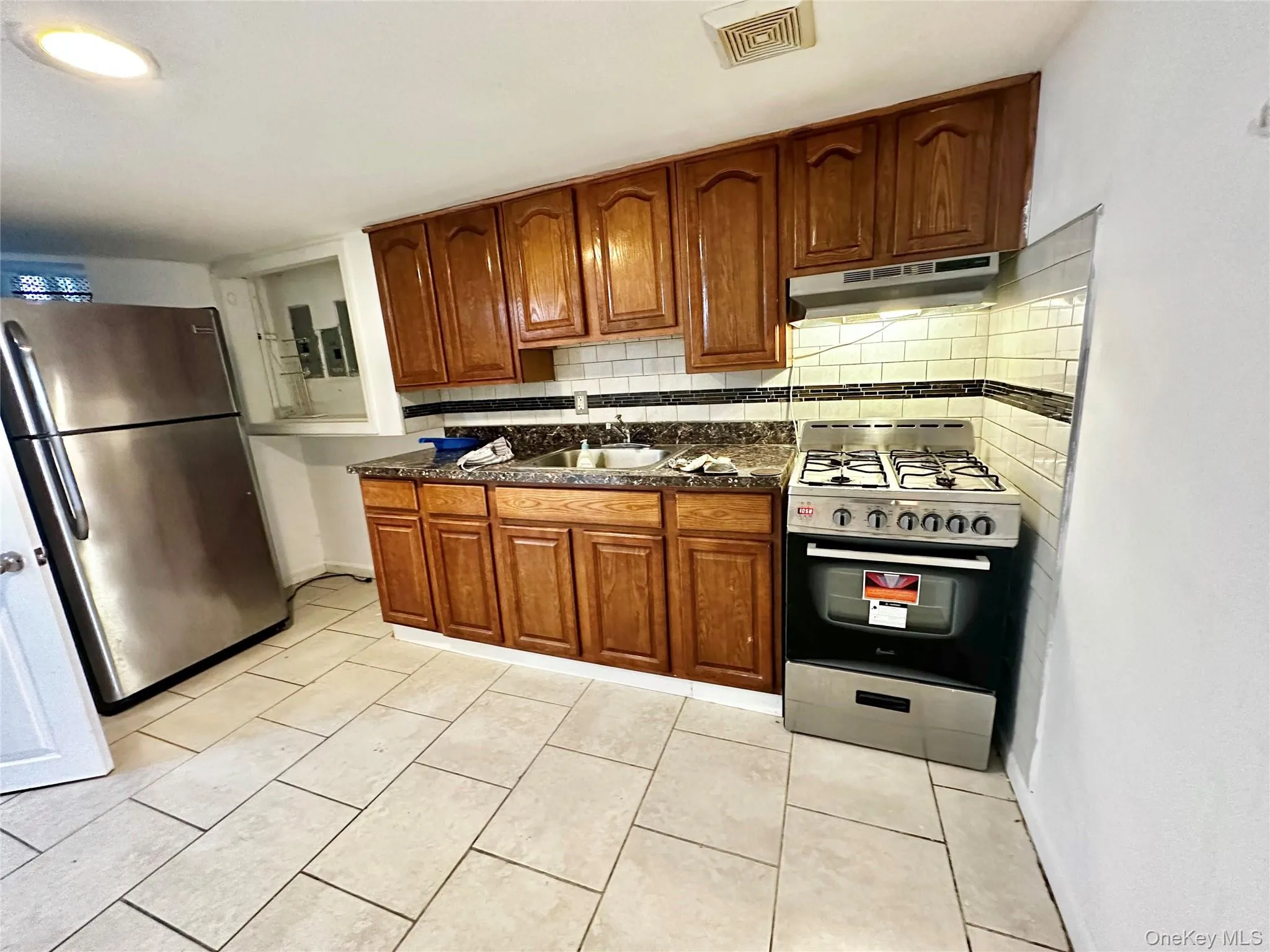 612 Jerome Street, New York, NY, 1 Bedroom Bedrooms, 3 Rooms Rooms,1 BathroomBathrooms,Residential Lease,For Rent,Jerome,0,1009395 612 Jerome Street, New York, NY, 1 Bedroom Bedrooms, 3 Rooms Rooms,1 BathroomBathrooms,Residential Lease,For Rent,Jerome,0,1009395