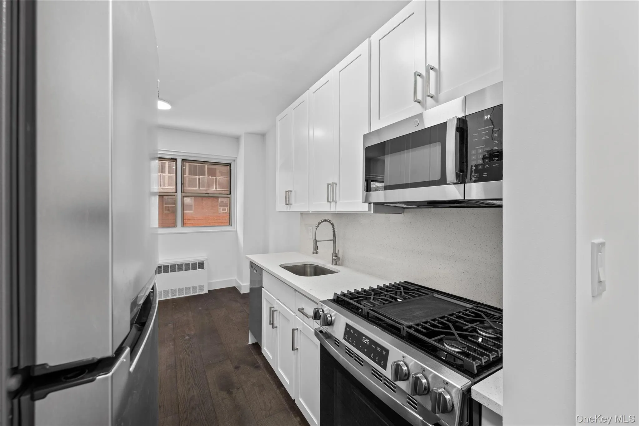 3125 Tibbett Avenue, New York, NY, 1 Bedroom Bedrooms, 3 Rooms Rooms,1 BathroomBathrooms,Residential,For Rent,Tibbett,0,1009396 3125 Tibbett Avenue, New York, NY, 1 Bedroom Bedrooms, 3 Rooms Rooms,1 BathroomBathrooms,Residential,For Rent,Tibbett,0,1009396
