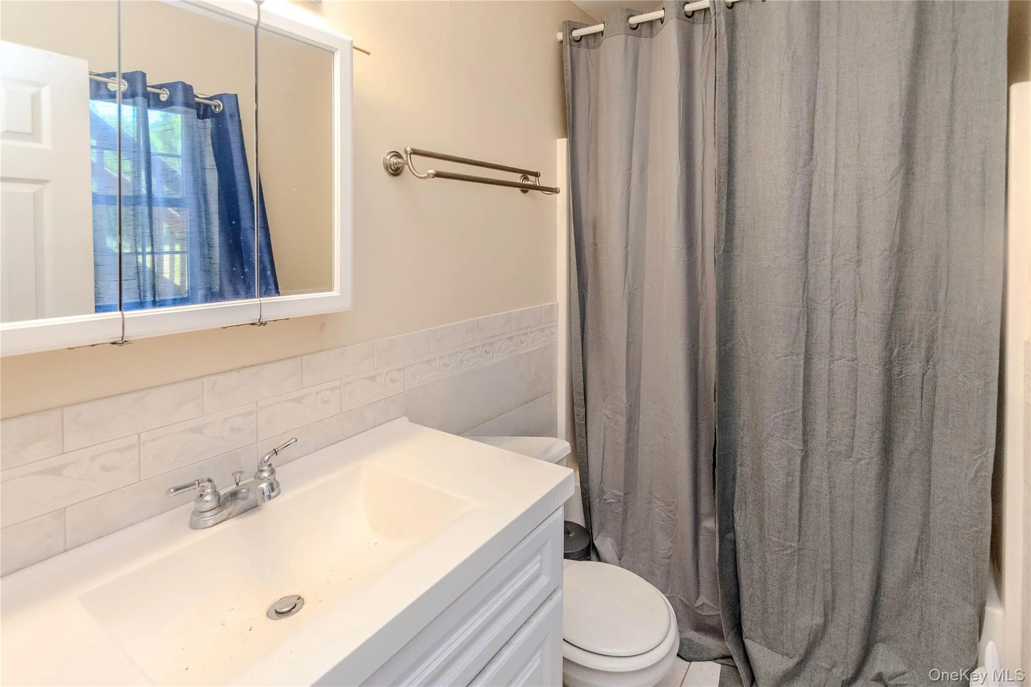 310 Gillespie Street, Crawford, NY, 3 Bedrooms Bedrooms, 11 Rooms Rooms,3 BathroomsBathrooms,Residential,For Rent,Gillespie,0,1009400 310 Gillespie Street, Crawford, NY, 3 Bedrooms Bedrooms, 11 Rooms Rooms,3 BathroomsBathrooms,Residential,For Rent,Gillespie,0,1009400