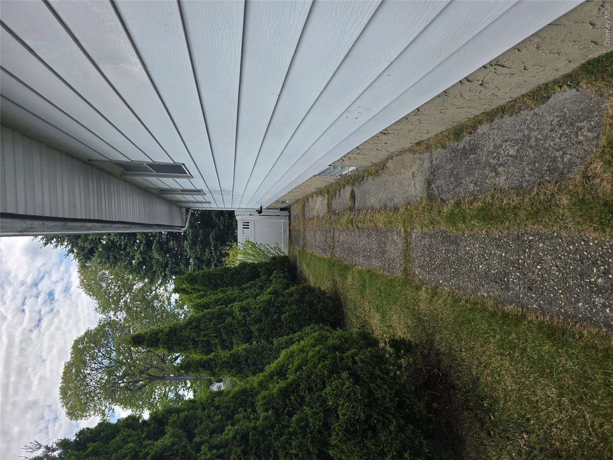 90 Blue Point Road, Brookhaven, NY, 3 Bedrooms Bedrooms, 8 Rooms Rooms,3 BathroomsBathrooms,Residential Lease,For Rent,Blue Point,0,1009401 90 Blue Point Road, Brookhaven, NY, 3 Bedrooms Bedrooms, 8 Rooms Rooms,3 BathroomsBathrooms,Residential Lease,For Rent,Blue Point,0,1009401