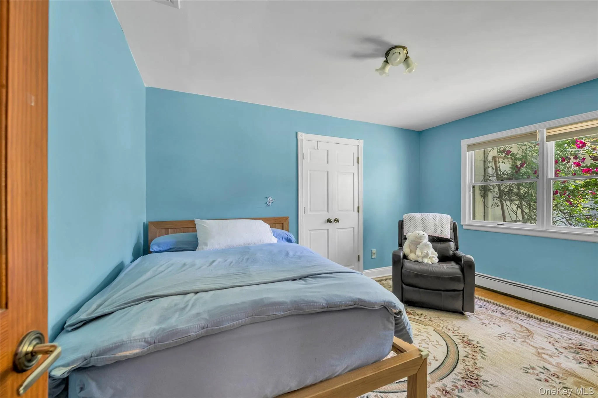 5 Eden Roc Drive, Oyster Bay, NY, 3 Bedrooms Bedrooms, 8 Rooms Rooms,2 BathroomsBathrooms,Residential,For Rent,Eden Roc,0,1009402 5 Eden Roc Drive, Oyster Bay, NY, 3 Bedrooms Bedrooms, 8 Rooms Rooms,2 BathroomsBathrooms,Residential,For Rent,Eden Roc,0,1009402