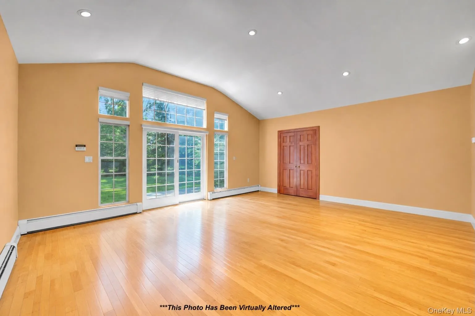 5 Eden Roc Drive, Oyster Bay, NY, 3 Bedrooms Bedrooms, 8 Rooms Rooms,2 BathroomsBathrooms,Residential,For Rent,Eden Roc,0,1009402 5 Eden Roc Drive, Oyster Bay, NY, 3 Bedrooms Bedrooms, 8 Rooms Rooms,2 BathroomsBathrooms,Residential,For Rent,Eden Roc,0,1009402