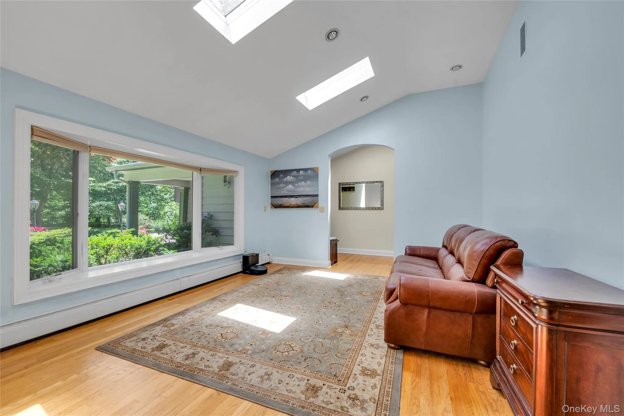 5 Eden Roc Drive, Oyster Bay, NY, 3 Bedrooms Bedrooms, 8 Rooms Rooms,2 BathroomsBathrooms,Residential,For Rent,Eden Roc,0,1009402 5 Eden Roc Drive, Oyster Bay, NY, 3 Bedrooms Bedrooms, 8 Rooms Rooms,2 BathroomsBathrooms,Residential,For Rent,Eden Roc,0,1009402