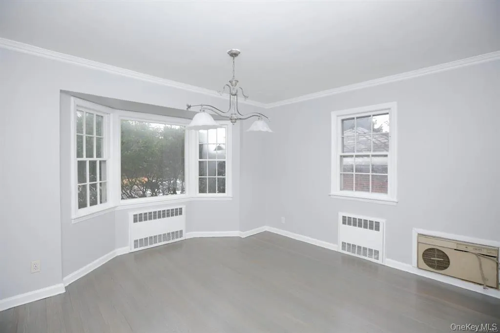 18714 Aberdeen Road, New York, NY, 4 Bedrooms Bedrooms, 9 Rooms Rooms,3 BathroomsBathrooms,Residential,For Rent,Aberdeen,0,1009406 18714 Aberdeen Road, New York, NY, 4 Bedrooms Bedrooms, 9 Rooms Rooms,3 BathroomsBathrooms,Residential,For Rent,Aberdeen,0,1009406