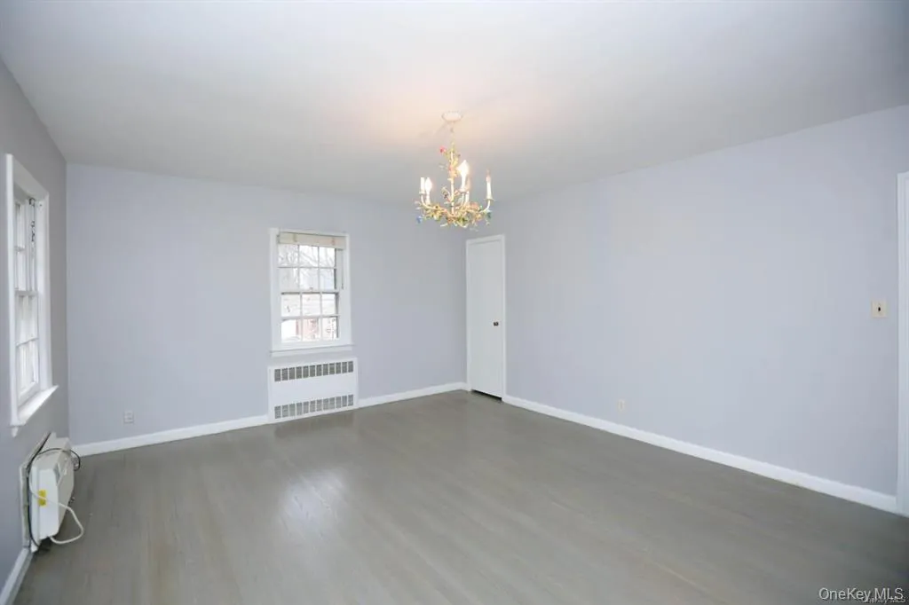 18714 Aberdeen Road, New York, NY, 4 Bedrooms Bedrooms, 9 Rooms Rooms,3 BathroomsBathrooms,Residential,For Rent,Aberdeen,0,1009406 18714 Aberdeen Road, New York, NY, 4 Bedrooms Bedrooms, 9 Rooms Rooms,3 BathroomsBathrooms,Residential,For Rent,Aberdeen,0,1009406
