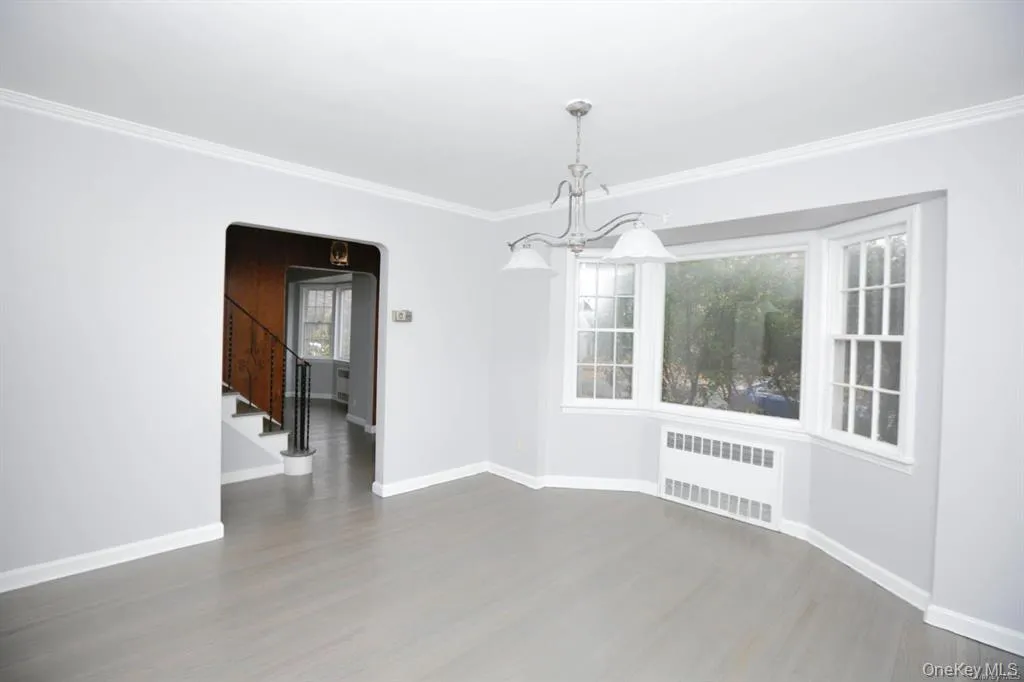 18714 Aberdeen Road, New York, NY, 4 Bedrooms Bedrooms, 9 Rooms Rooms,3 BathroomsBathrooms,Residential,For Rent,Aberdeen,0,1009406 18714 Aberdeen Road, New York, NY, 4 Bedrooms Bedrooms, 9 Rooms Rooms,3 BathroomsBathrooms,Residential,For Rent,Aberdeen,0,1009406