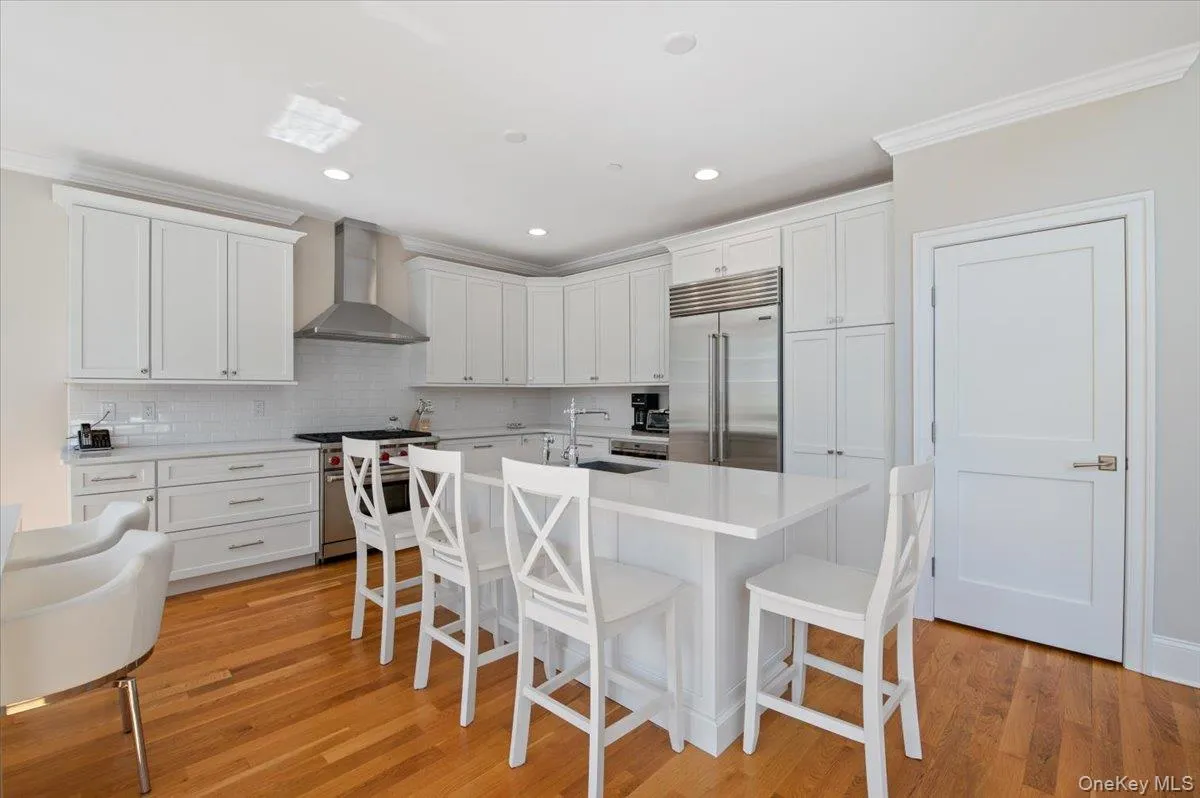 238 Coach Drive, Oyster Bay, NY, 3 Bedrooms Bedrooms, 8 Rooms Rooms,3 BathroomsBathrooms,Residential,For Rent,Coach,0,1009418 238 Coach Drive, Oyster Bay, NY, 3 Bedrooms Bedrooms, 8 Rooms Rooms,3 BathroomsBathrooms,Residential,For Rent,Coach,0,1009418