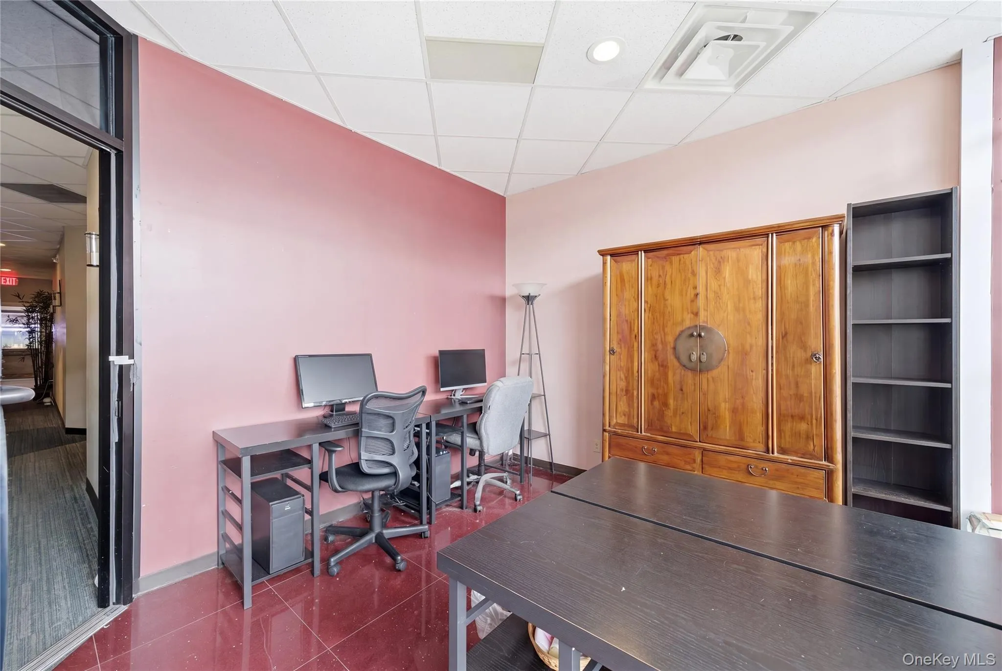 209 Broadway, Babylon, NY, ,Commercial Lease,For Rent,Broadway,0,1009421 209 Broadway, Babylon, NY, ,Commercial Lease,For Rent,Broadway,0,1009421