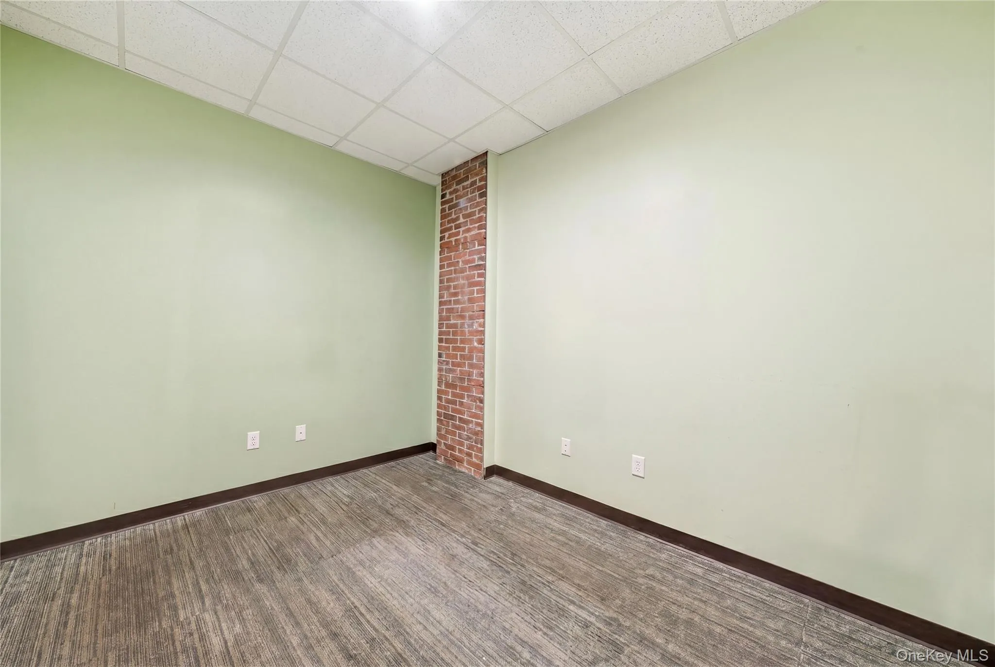 209 Broadway, Babylon, NY, ,Commercial Lease,For Rent,Broadway,0,1009421 209 Broadway, Babylon, NY, ,Commercial Lease,For Rent,Broadway,0,1009421