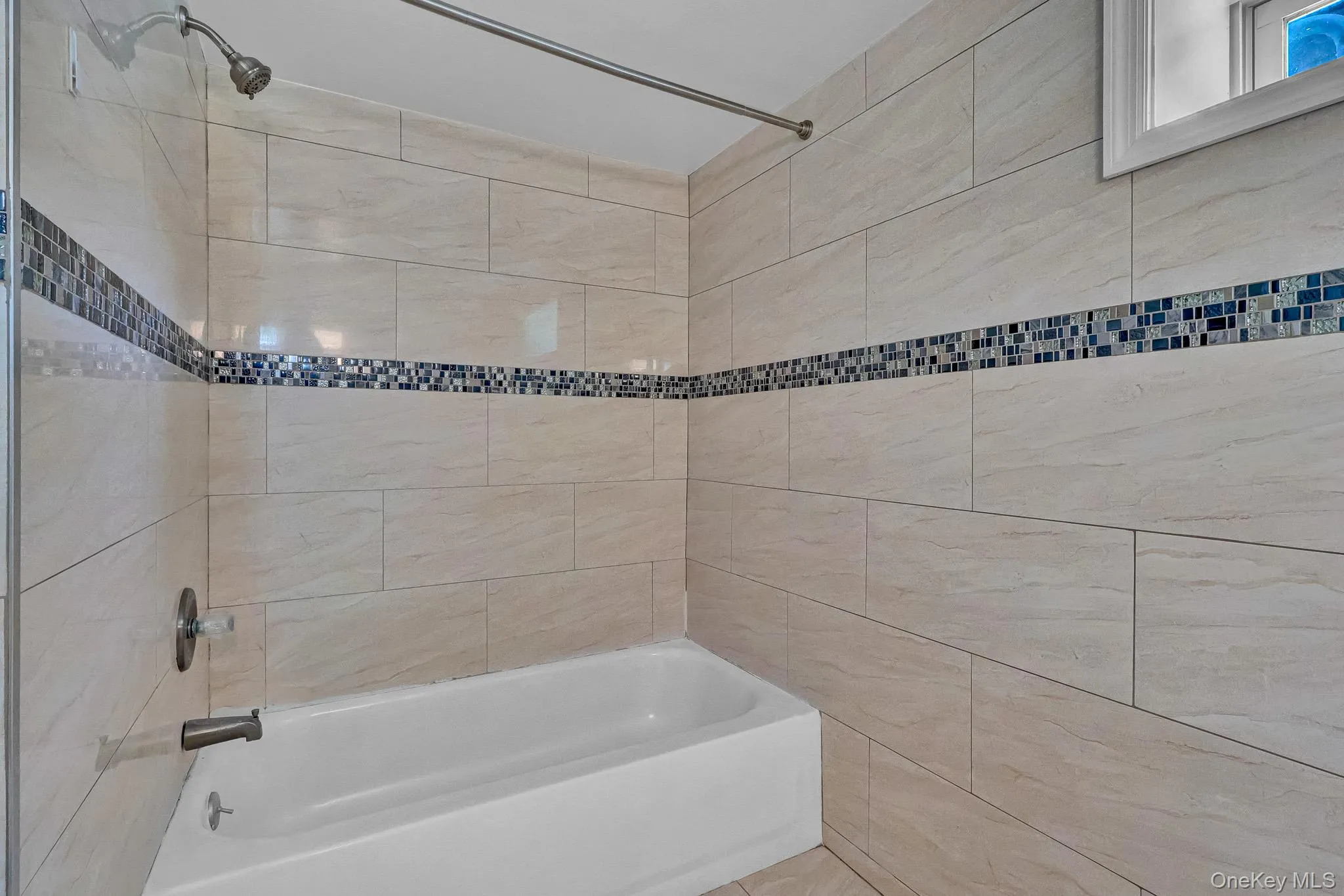 9 Taft Court, Babylon, NY, 3 Bedrooms Bedrooms, 9 Rooms Rooms,2 BathroomsBathrooms,Residential,For Rent,Taft,0,1009422 9 Taft Court, Babylon, NY, 3 Bedrooms Bedrooms, 9 Rooms Rooms,2 BathroomsBathrooms,Residential,For Rent,Taft,0,1009422
