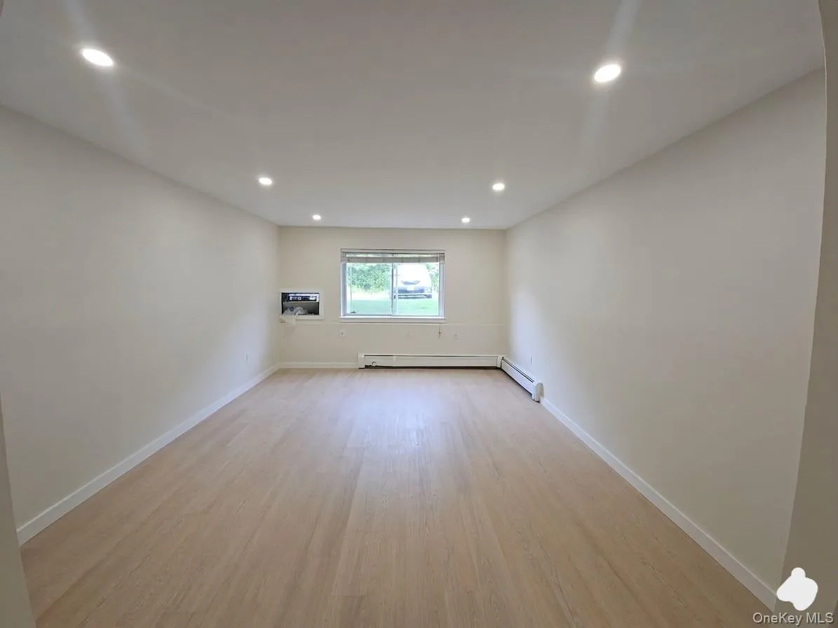 41 Tanager Road, Monroe, NY, 1 Bedroom Bedrooms, 4 Rooms Rooms,1 BathroomBathrooms,Residential Lease,For Rent,Tanager,0,1009424 41 Tanager Road, Monroe, NY, 1 Bedroom Bedrooms, 4 Rooms Rooms,1 BathroomBathrooms,Residential Lease,For Rent,Tanager,0,1009424