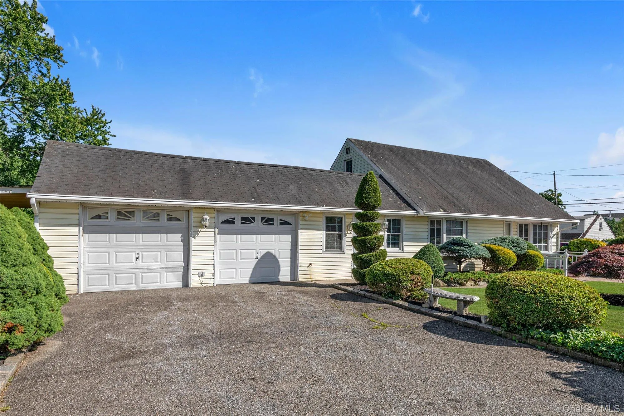 2484 Lindy Road, Hempstead, NY, 4 Bedrooms Bedrooms, 7 Rooms Rooms,1 BathroomBathrooms,Residential,For Rent,Lindy,0,1009426 2484 Lindy Road, Hempstead, NY, 4 Bedrooms Bedrooms, 7 Rooms Rooms,1 BathroomBathrooms,Residential,For Rent,Lindy,0,1009426