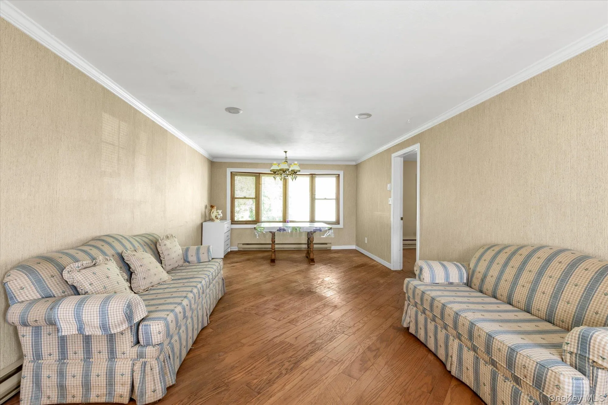 2484 Lindy Road, Hempstead, NY, 4 Bedrooms Bedrooms, 7 Rooms Rooms,1 BathroomBathrooms,Residential,For Rent,Lindy,0,1009426 2484 Lindy Road, Hempstead, NY, 4 Bedrooms Bedrooms, 7 Rooms Rooms,1 BathroomBathrooms,Residential,For Rent,Lindy,0,1009426