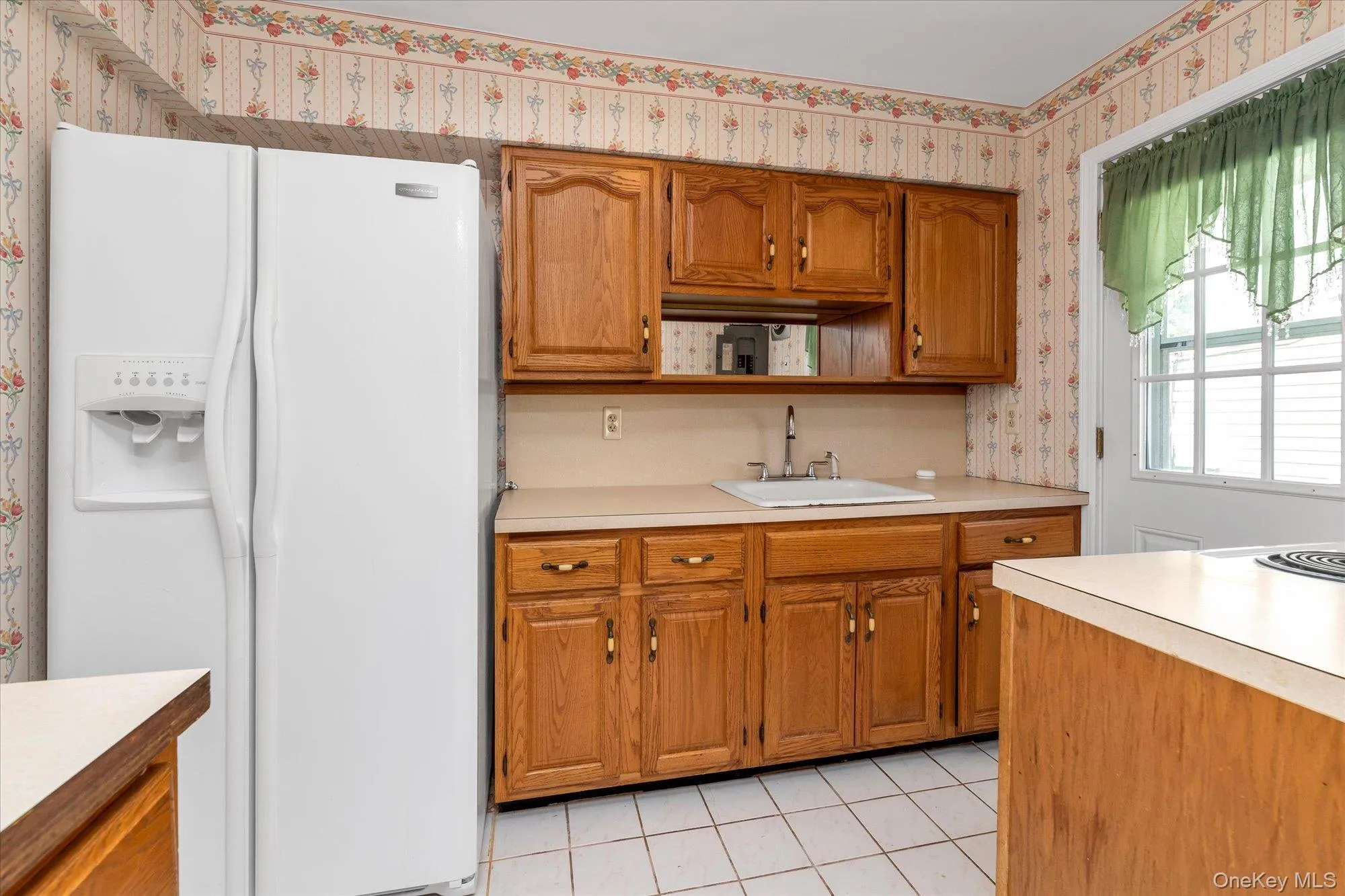 2484 Lindy Road, Hempstead, NY, 4 Bedrooms Bedrooms, 7 Rooms Rooms,1 BathroomBathrooms,Residential,For Rent,Lindy,0,1009426 2484 Lindy Road, Hempstead, NY, 4 Bedrooms Bedrooms, 7 Rooms Rooms,1 BathroomBathrooms,Residential,For Rent,Lindy,0,1009426