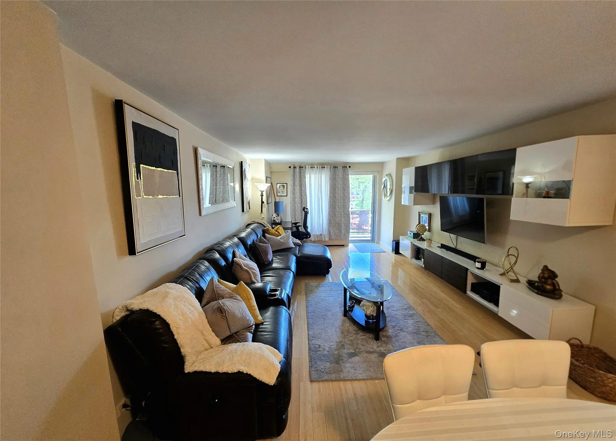11011 Queens Boulevard, New York, NY, 1 Bedroom Bedrooms, 4 Rooms Rooms,1 BathroomBathrooms,Residential,For Rent,Queens,0,1009429 11011 Queens Boulevard, New York, NY, 1 Bedroom Bedrooms, 4 Rooms Rooms,1 BathroomBathrooms,Residential,For Rent,Queens,0,1009429