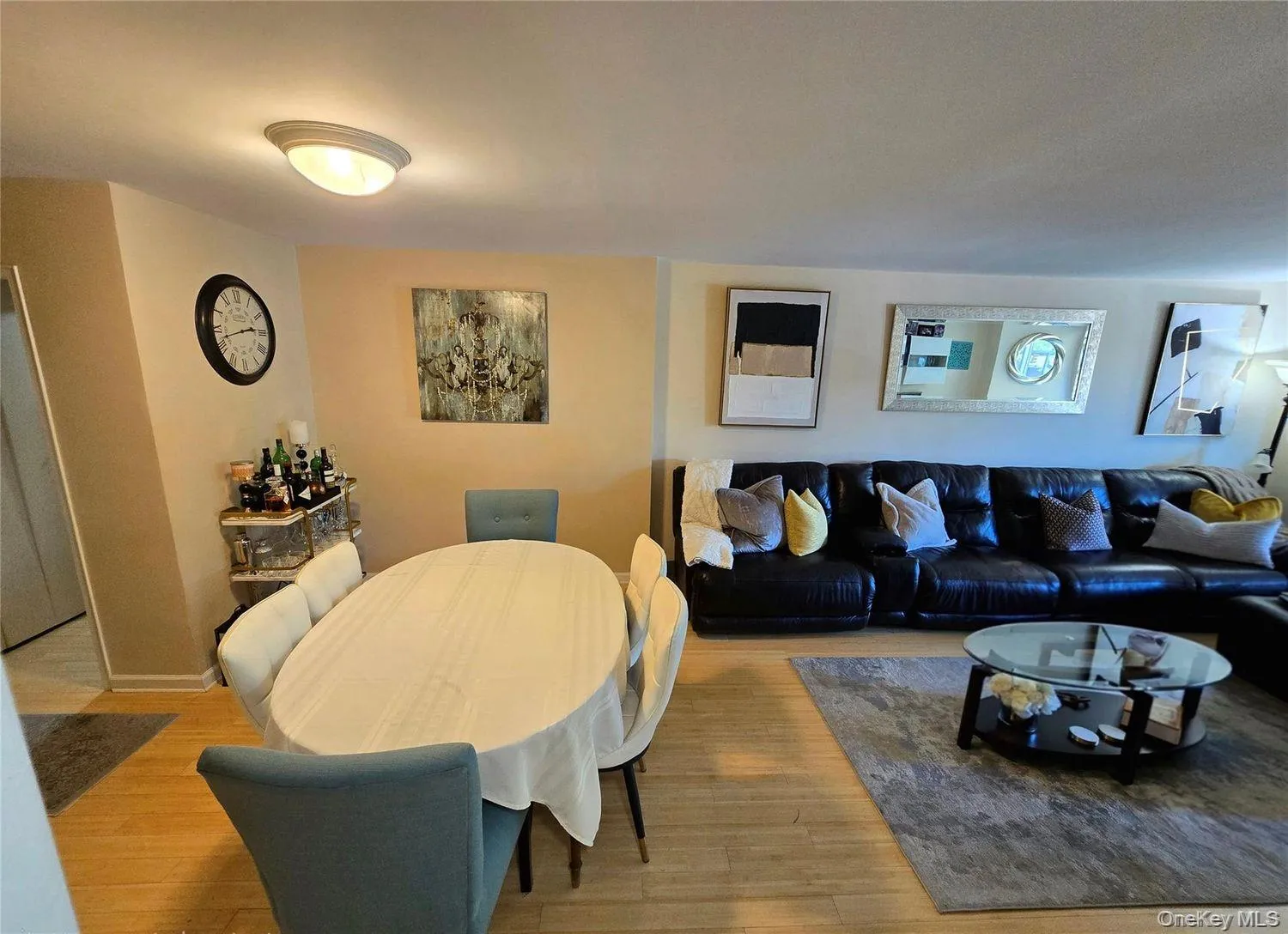 11011 Queens Boulevard, New York, NY, 1 Bedroom Bedrooms, 4 Rooms Rooms,1 BathroomBathrooms,Residential,For Rent,Queens,0,1009429 11011 Queens Boulevard, New York, NY, 1 Bedroom Bedrooms, 4 Rooms Rooms,1 BathroomBathrooms,Residential,For Rent,Queens,0,1009429