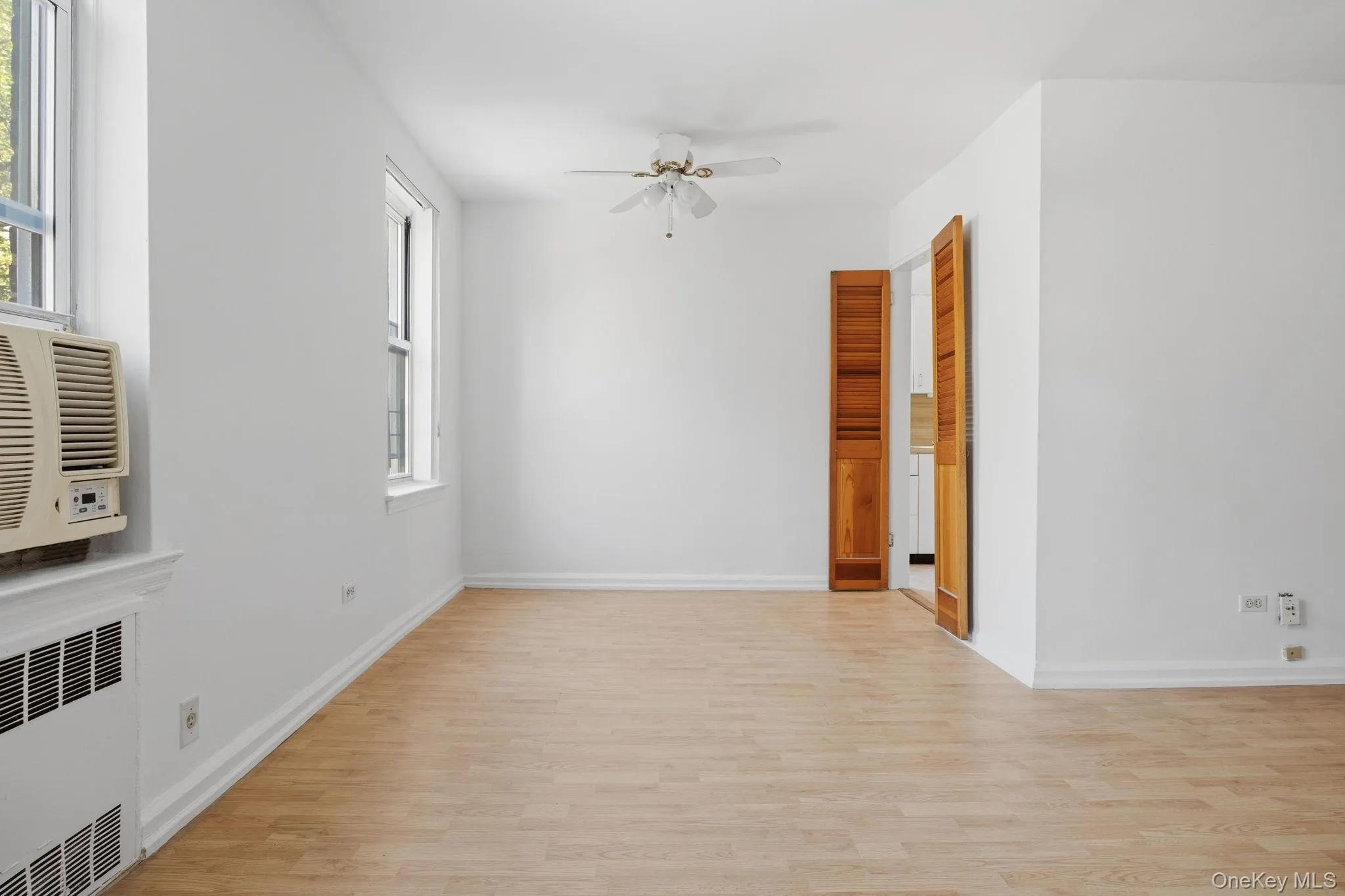 105-24 67 Avenue, New York, NY, 2 Rooms Rooms,1 BathroomBathrooms,Residential,For Rent,67,0,1009433 105-24 67 Avenue, New York, NY, 2 Rooms Rooms,1 BathroomBathrooms,Residential,For Rent,67,0,1009433
