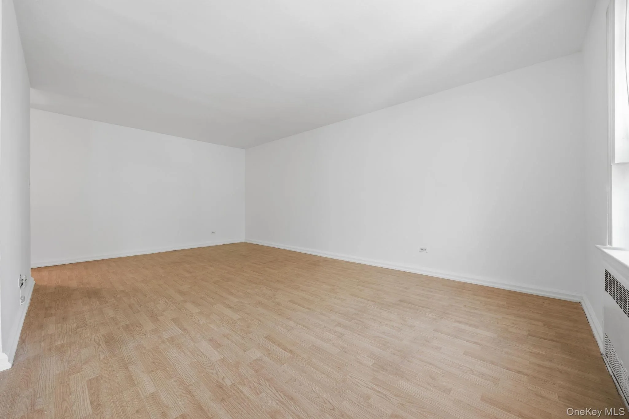105-24 67 Avenue, New York, NY, 2 Rooms Rooms,1 BathroomBathrooms,Residential,For Rent,67,0,1009433 105-24 67 Avenue, New York, NY, 2 Rooms Rooms,1 BathroomBathrooms,Residential,For Rent,67,0,1009433