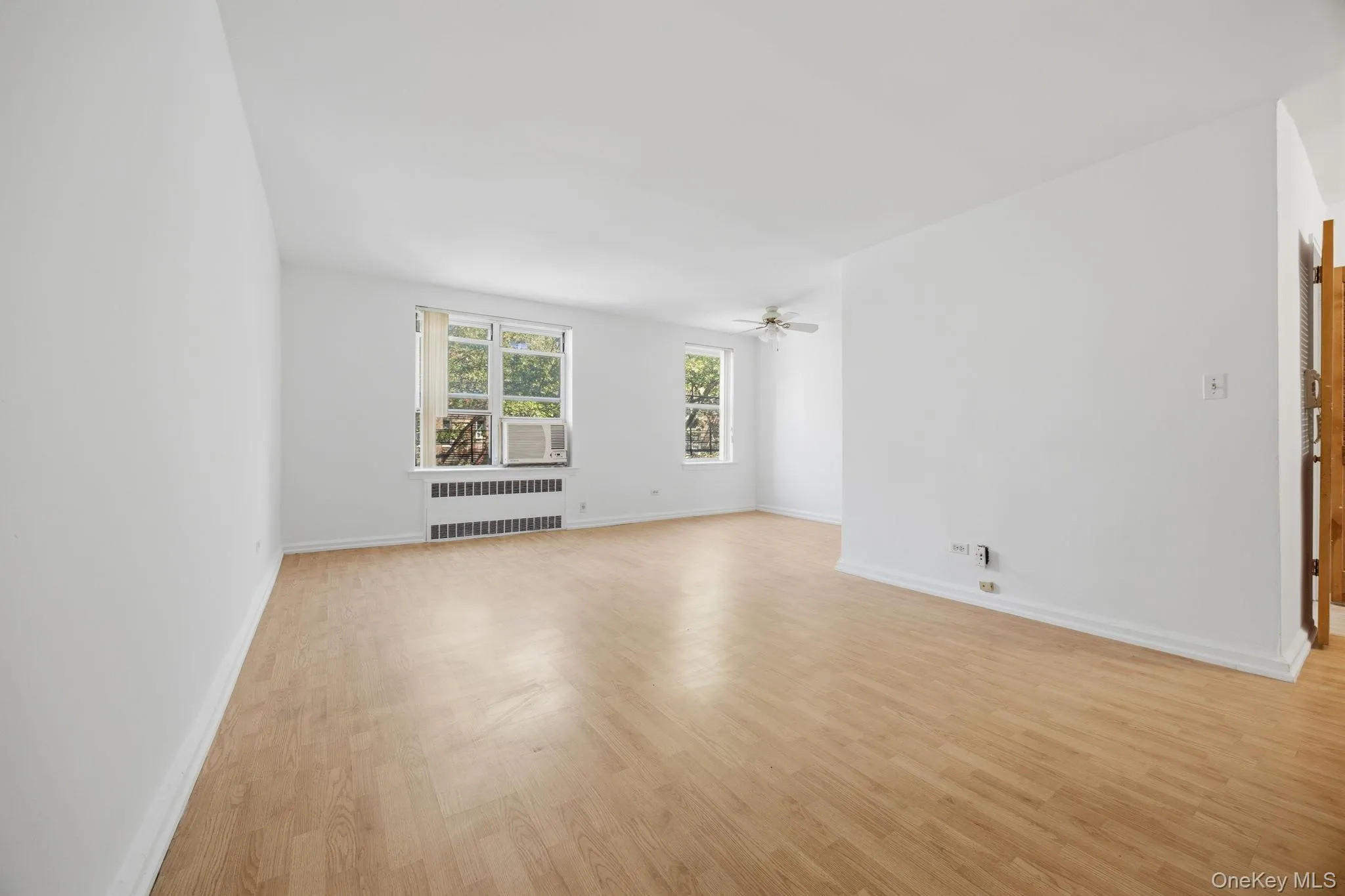 105-24 67 Avenue, New York, NY, 2 Rooms Rooms,1 BathroomBathrooms,Residential,For Rent,67,0,1009433 105-24 67 Avenue, New York, NY, 2 Rooms Rooms,1 BathroomBathrooms,Residential,For Rent,67,0,1009433