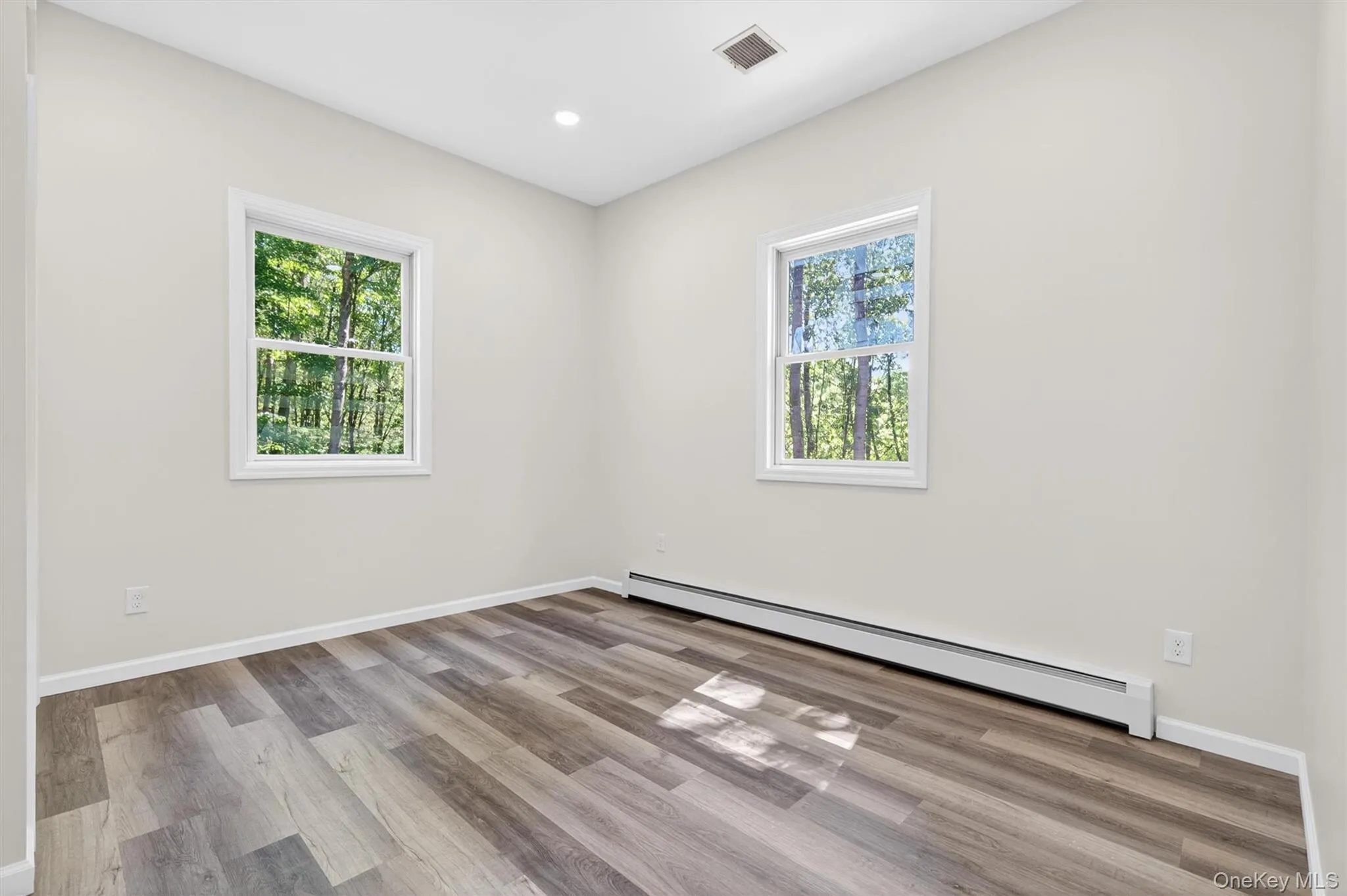 14 Elm Street, Crawford, NY, 3 Bedrooms Bedrooms, 7 Rooms Rooms,2 BathroomsBathrooms,Residential,For Rent,Elm,0,1009434 14 Elm Street, Crawford, NY, 3 Bedrooms Bedrooms, 7 Rooms Rooms,2 BathroomsBathrooms,Residential,For Rent,Elm,0,1009434