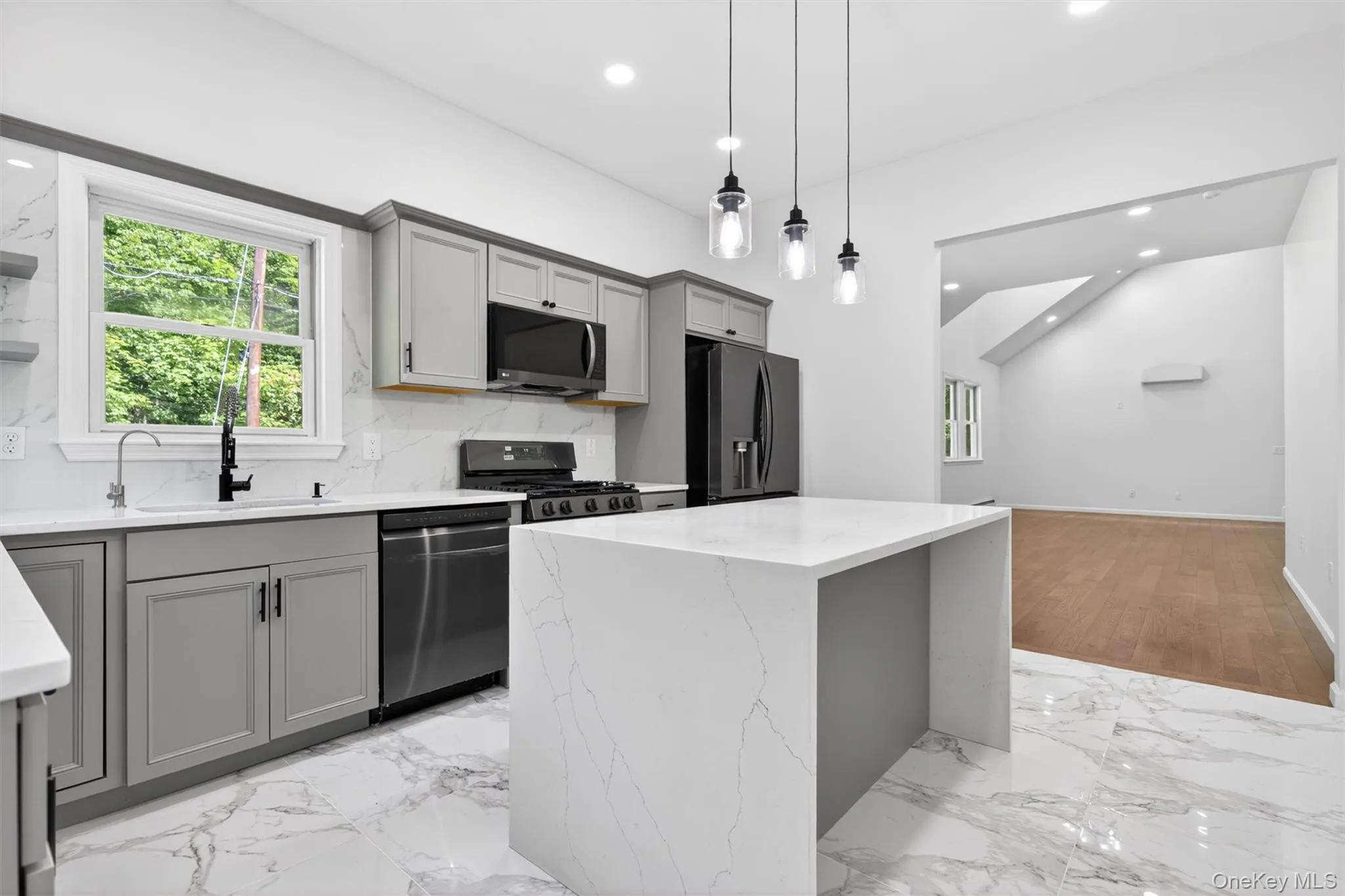 14 Elm Street, Crawford, NY, 3 Bedrooms Bedrooms, 7 Rooms Rooms,2 BathroomsBathrooms,Residential,For Rent,Elm,0,1009434 14 Elm Street, Crawford, NY, 3 Bedrooms Bedrooms, 7 Rooms Rooms,2 BathroomsBathrooms,Residential,For Rent,Elm,0,1009434