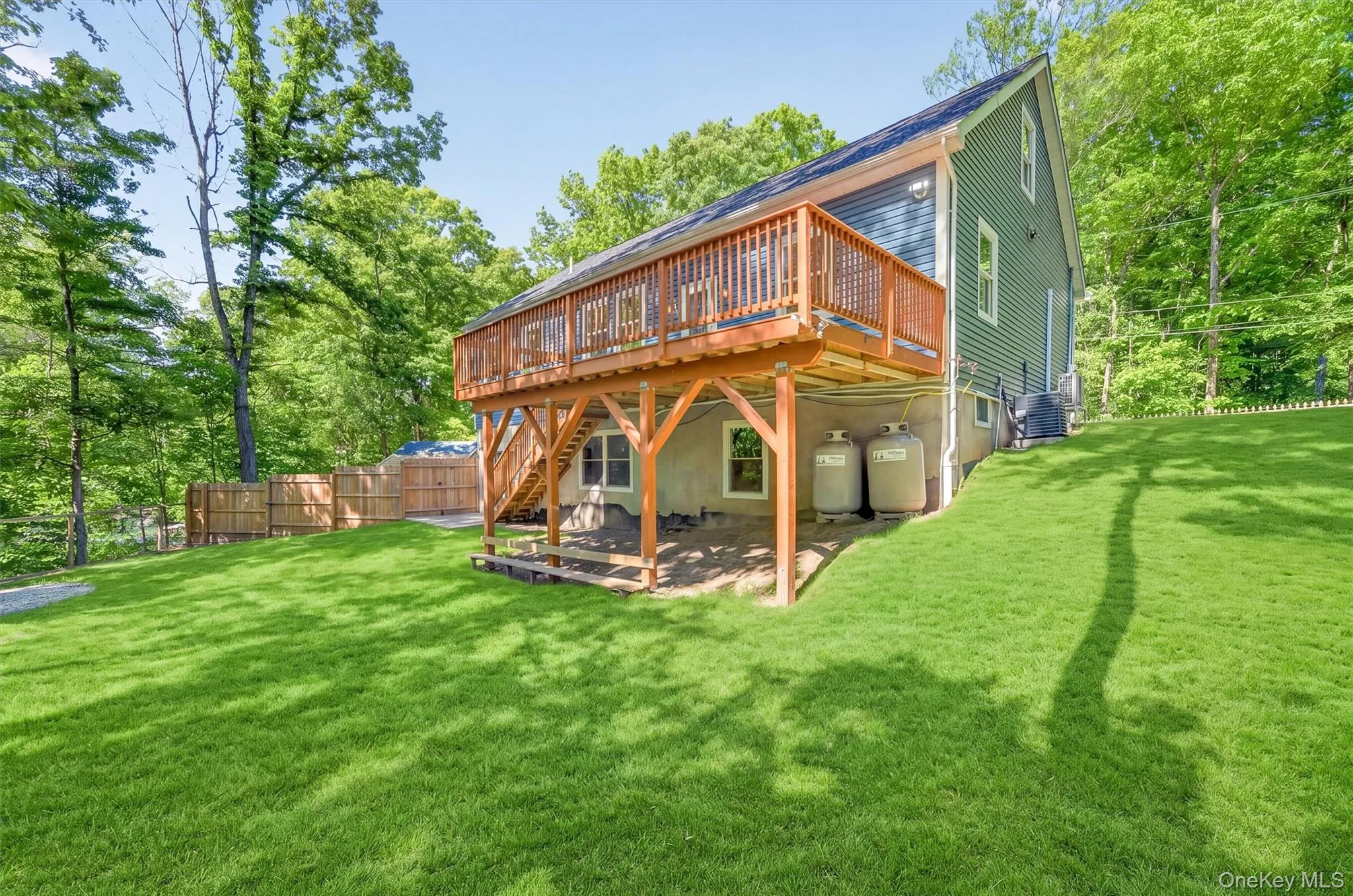 14 Elm Street, Crawford, NY, 4 Bedrooms Bedrooms, 7 Rooms Rooms,4 BathroomsBathrooms,Residential,For Rent,Elm,0,1009434 14 Elm Street, Crawford, NY, 4 Bedrooms Bedrooms, 7 Rooms Rooms,4 BathroomsBathrooms,Residential,For Rent,Elm,0,1009434