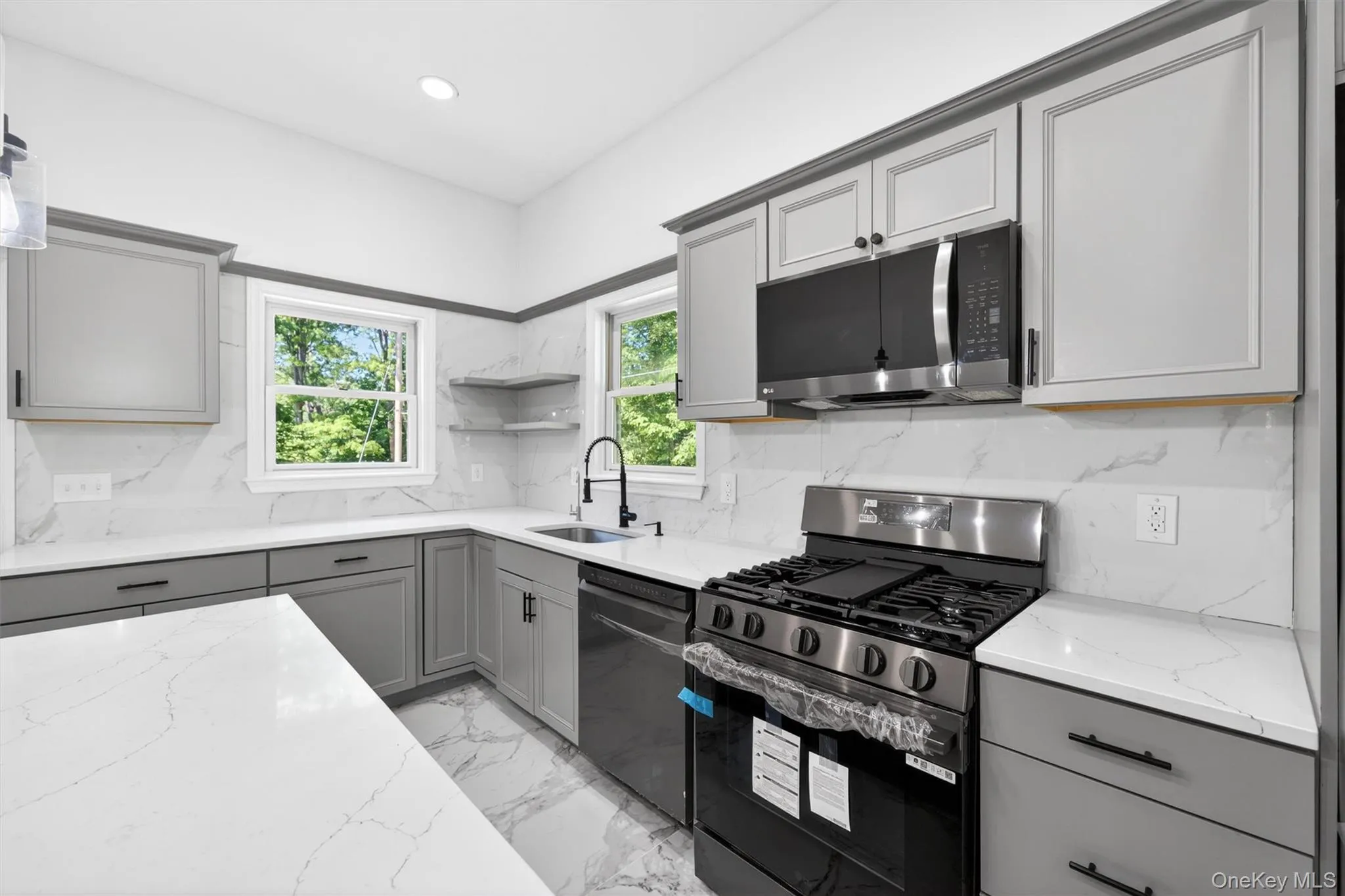 14 Elm Street, Crawford, NY, 3 Bedrooms Bedrooms, 7 Rooms Rooms,2 BathroomsBathrooms,Residential,For Rent,Elm,0,1009434 14 Elm Street, Crawford, NY, 3 Bedrooms Bedrooms, 7 Rooms Rooms,2 BathroomsBathrooms,Residential,For Rent,Elm,0,1009434