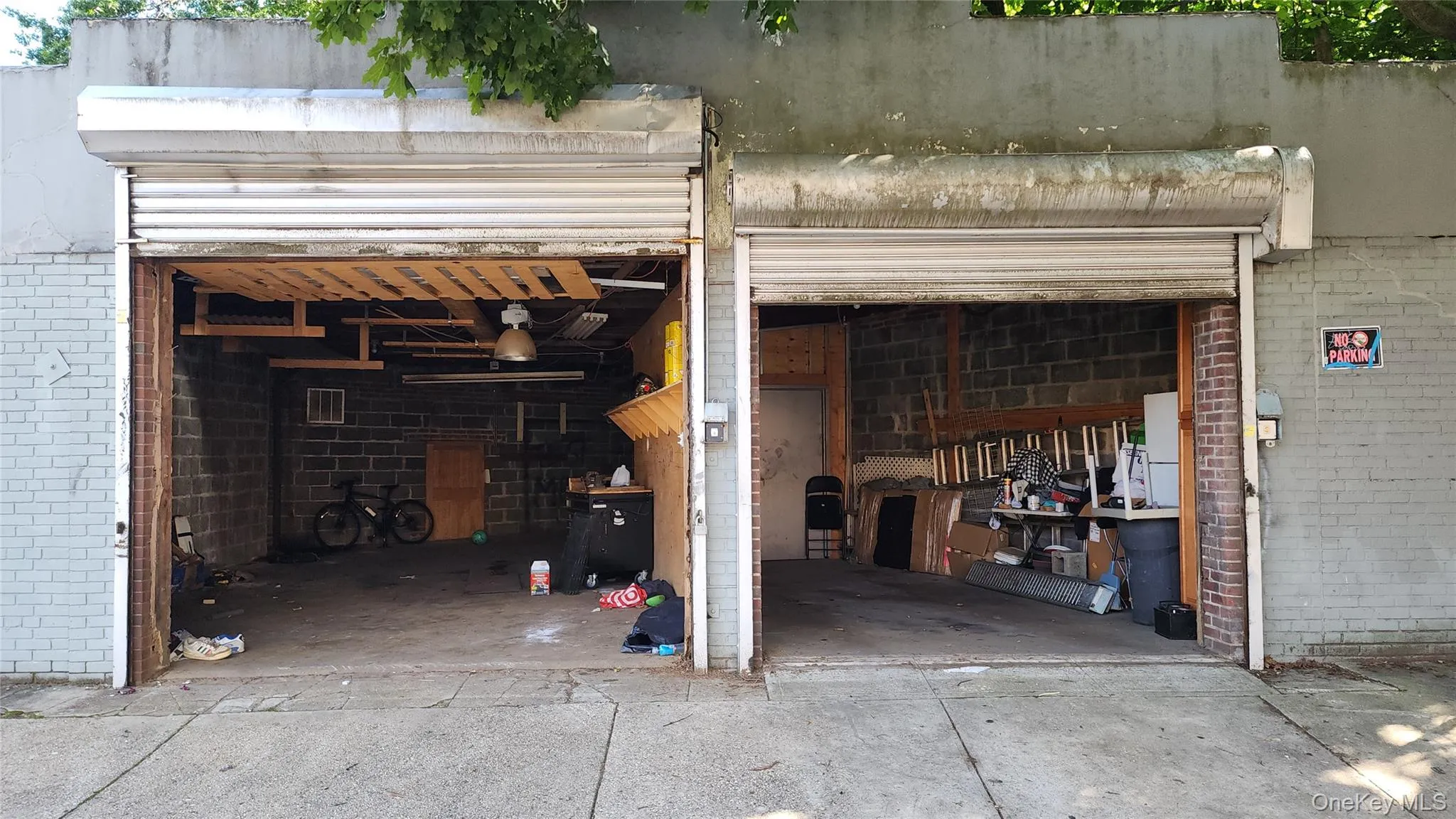 7432 Calamus Avenue, New York, NY, 4 Bedrooms Bedrooms, 10 Rooms Rooms,3 BathroomsBathrooms,Residential,For Rent,Calamus,0,KEY1009439 7432 Calamus Avenue, New York, NY, 4 Bedrooms Bedrooms, 10 Rooms Rooms,3 BathroomsBathrooms,Residential,For Rent,Calamus,0,KEY1009439
