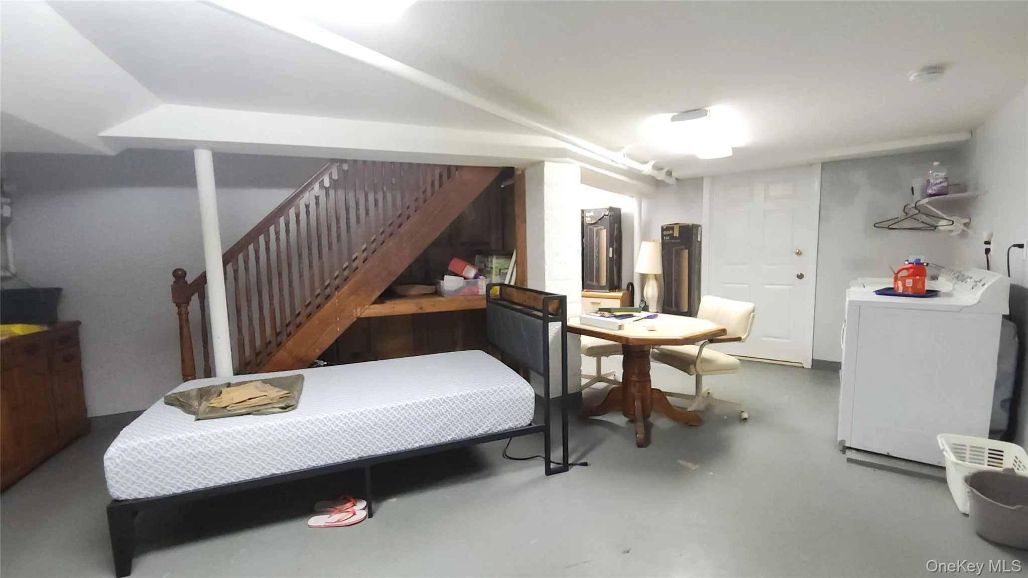 7432 Calamus Avenue, New York, NY, 4 Bedrooms Bedrooms, 10 Rooms Rooms,3 BathroomsBathrooms,Residential,For Rent,Calamus,0,1009439 7432 Calamus Avenue, New York, NY, 4 Bedrooms Bedrooms, 10 Rooms Rooms,3 BathroomsBathrooms,Residential,For Rent,Calamus,0,1009439