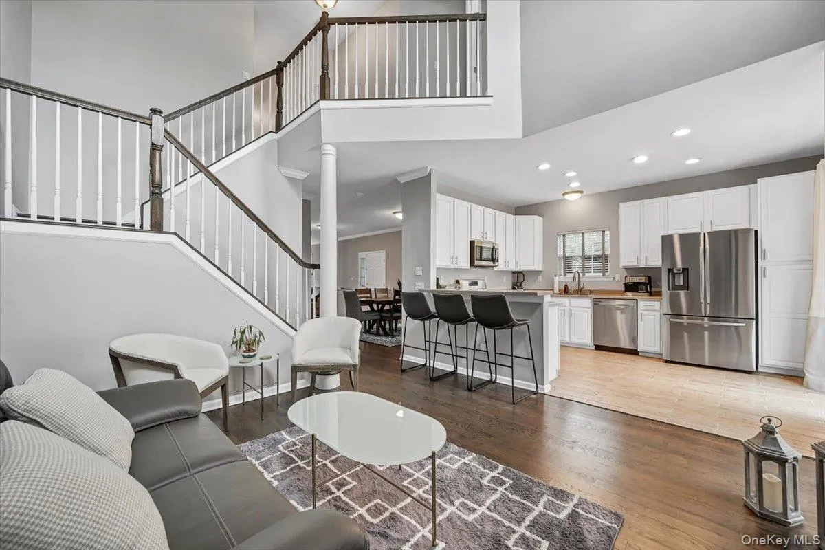 24 Ford Court, Monroe, NY, 3 Bedrooms Bedrooms, 7 Rooms Rooms,2 BathroomsBathrooms,Residential Lease,For Rent,Ford,0,1009441 24 Ford Court, Monroe, NY, 3 Bedrooms Bedrooms, 7 Rooms Rooms,2 BathroomsBathrooms,Residential Lease,For Rent,Ford,0,1009441