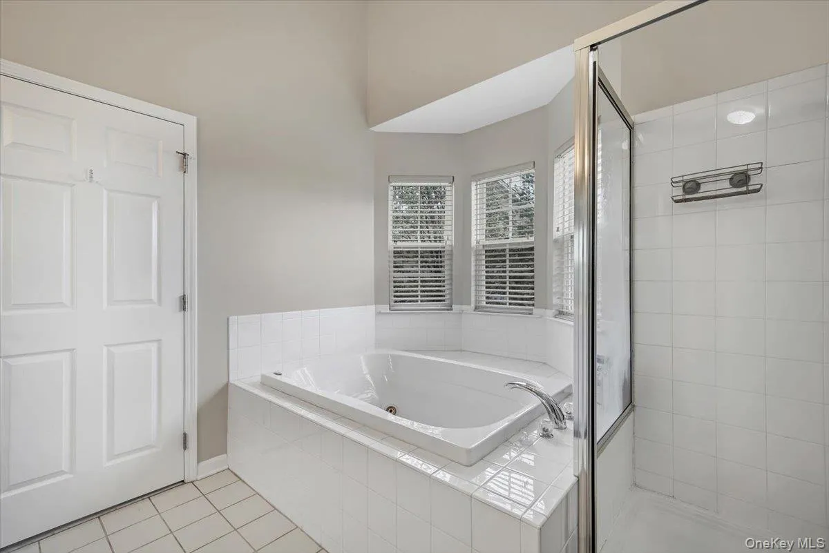 24 Ford Court, Monroe, NY, 3 Bedrooms Bedrooms, 7 Rooms Rooms,2 BathroomsBathrooms,Residential Lease,For Rent,Ford,0,1009441 24 Ford Court, Monroe, NY, 3 Bedrooms Bedrooms, 7 Rooms Rooms,2 BathroomsBathrooms,Residential Lease,For Rent,Ford,0,1009441