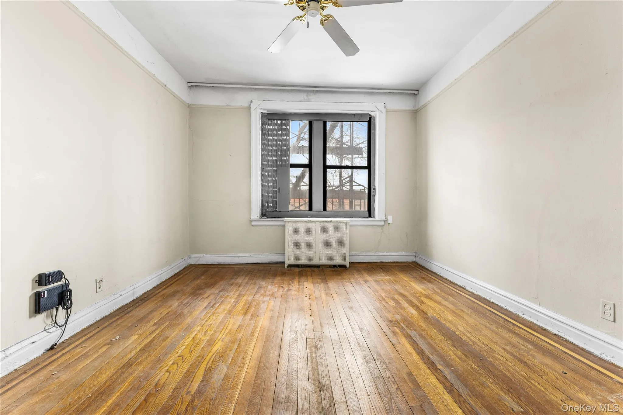 850 Saint Marks Avenue, New York, NY, 3 Bedrooms Bedrooms, 6 Rooms Rooms,1 BathroomBathrooms,Residential,For Rent,Saint Marks,0,1009442 850 Saint Marks Avenue, New York, NY, 3 Bedrooms Bedrooms, 6 Rooms Rooms,1 BathroomBathrooms,Residential,For Rent,Saint Marks,0,1009442