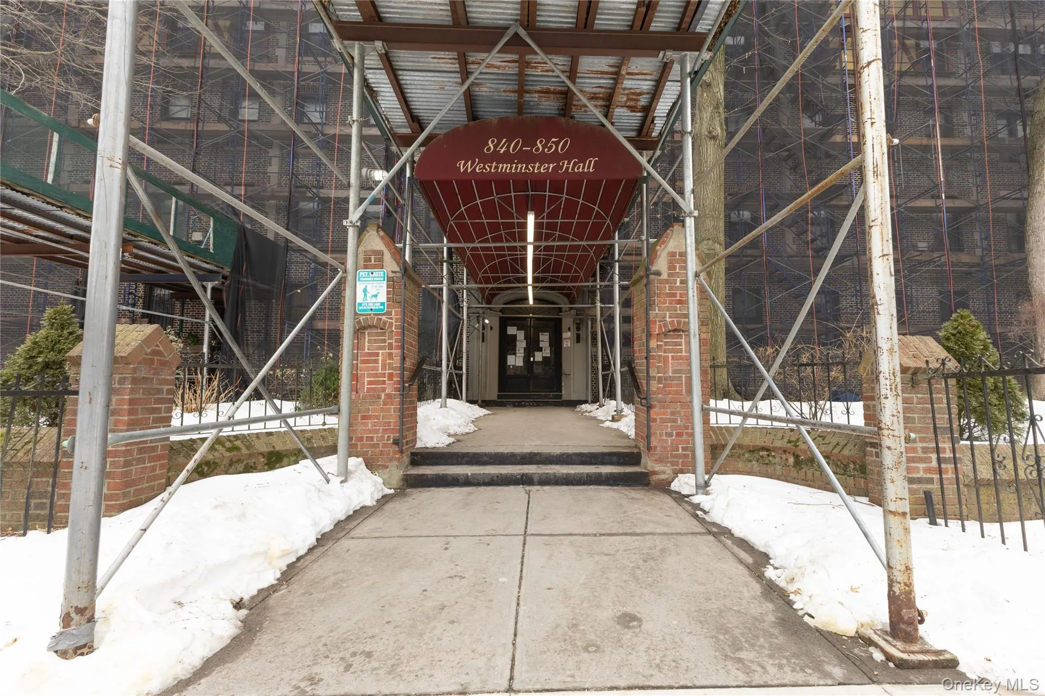 850 Saint Marks Avenue, New York, NY, 3 Bedrooms Bedrooms, 6 Rooms Rooms,1 BathroomBathrooms,Residential,For Rent,Saint Marks,0,1009442 850 Saint Marks Avenue, New York, NY, 3 Bedrooms Bedrooms, 6 Rooms Rooms,1 BathroomBathrooms,Residential,For Rent,Saint Marks,0,1009442