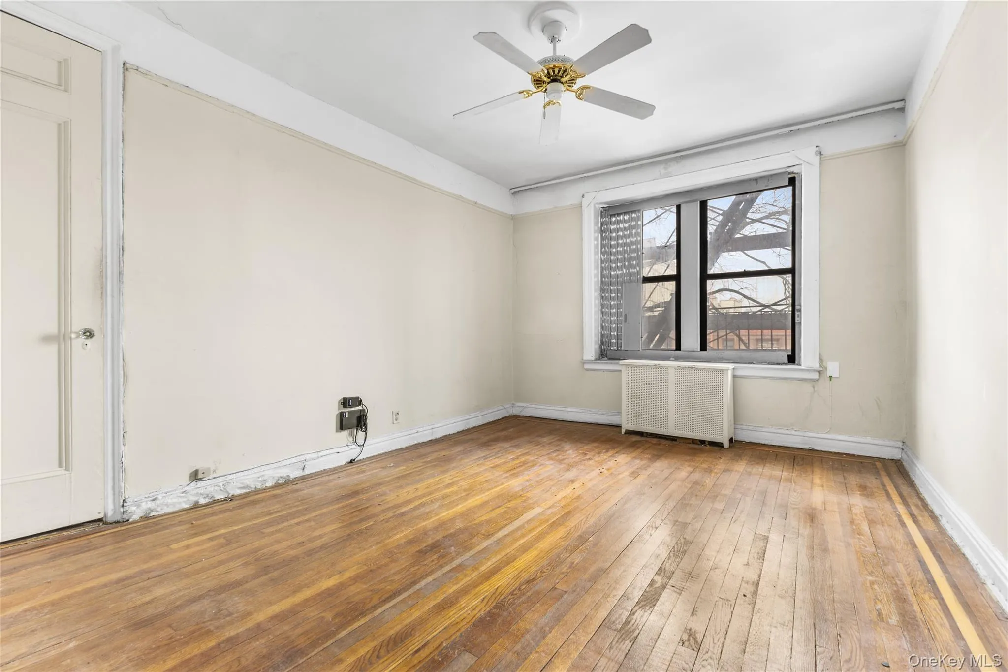 850 Saint Marks Avenue, New York, NY, 3 Bedrooms Bedrooms, 6 Rooms Rooms,1 BathroomBathrooms,Residential,For Rent,Saint Marks,0,1009442 850 Saint Marks Avenue, New York, NY, 3 Bedrooms Bedrooms, 6 Rooms Rooms,1 BathroomBathrooms,Residential,For Rent,Saint Marks,0,1009442