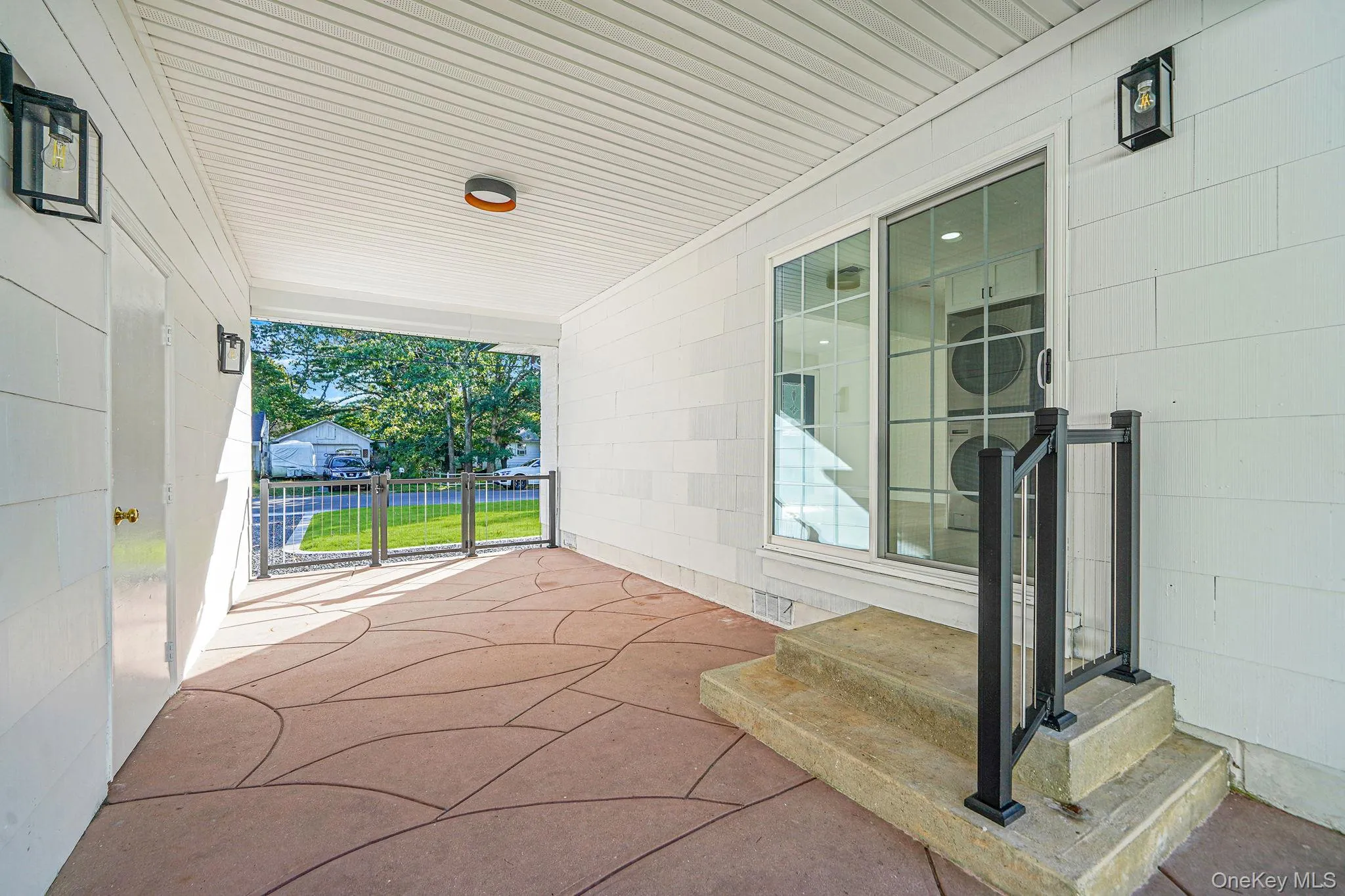 93 Royal Avenue, Riverhead, NY, 2 Bedrooms Bedrooms, 5 Rooms Rooms,1 BathroomBathrooms,Residential,For Rent,Royal,0,1009445 93 Royal Avenue, Riverhead, NY, 2 Bedrooms Bedrooms, 5 Rooms Rooms,1 BathroomBathrooms,Residential,For Rent,Royal,0,1009445